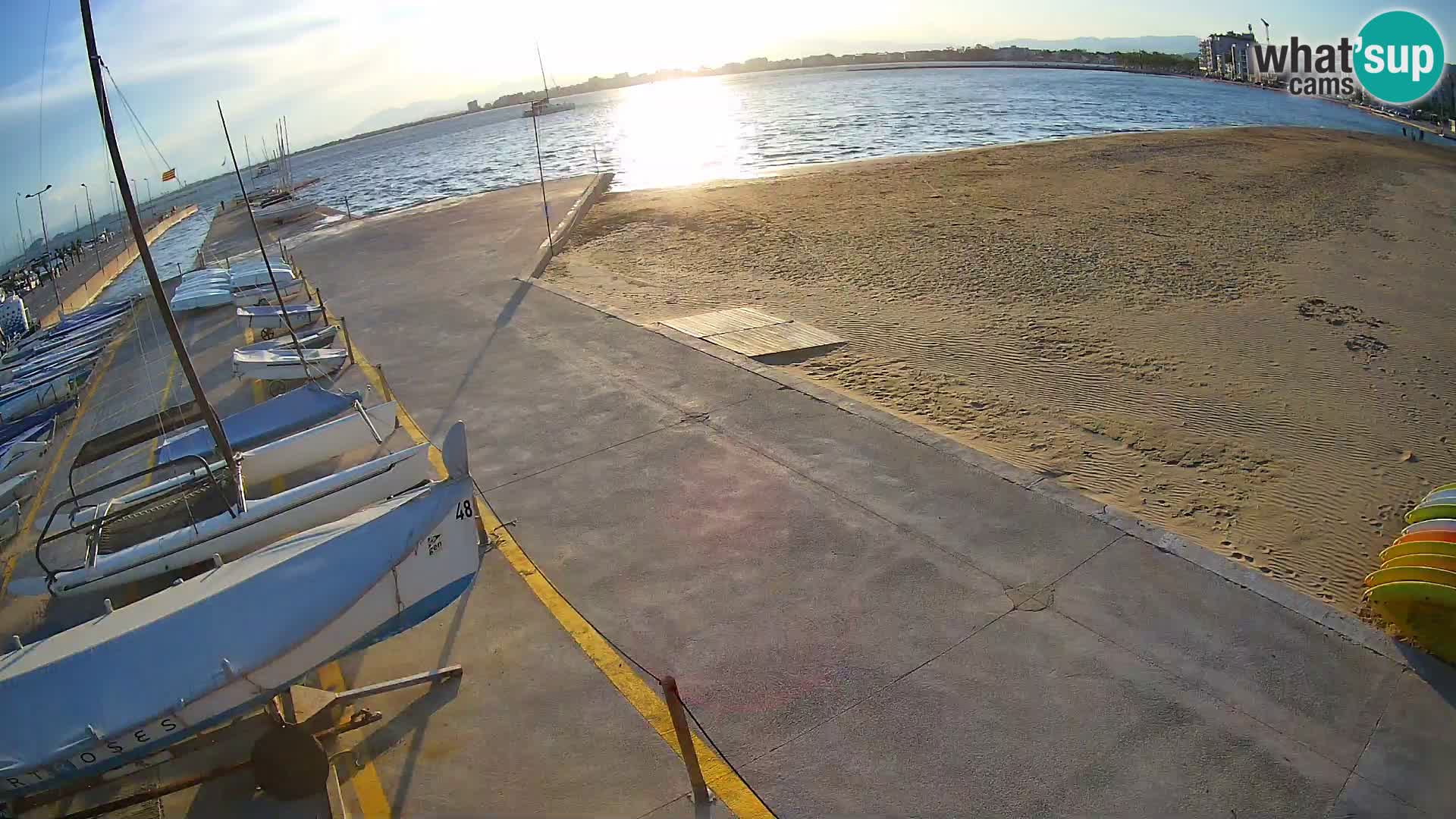 Webcam Port of Roses – Costa Brava – La Perola Beach