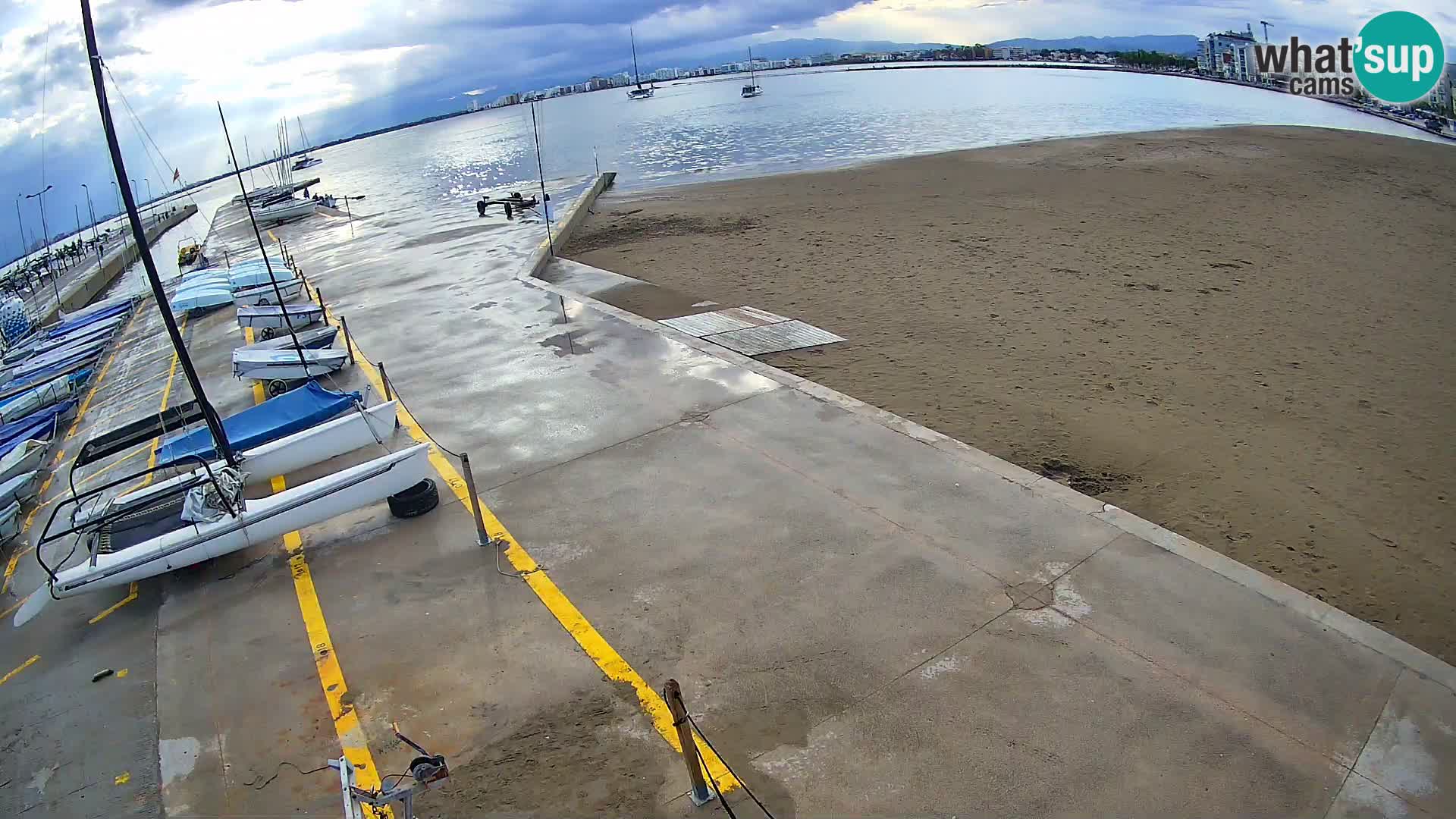 Webcam Port of Roses – Costa Brava – La Perola Beach