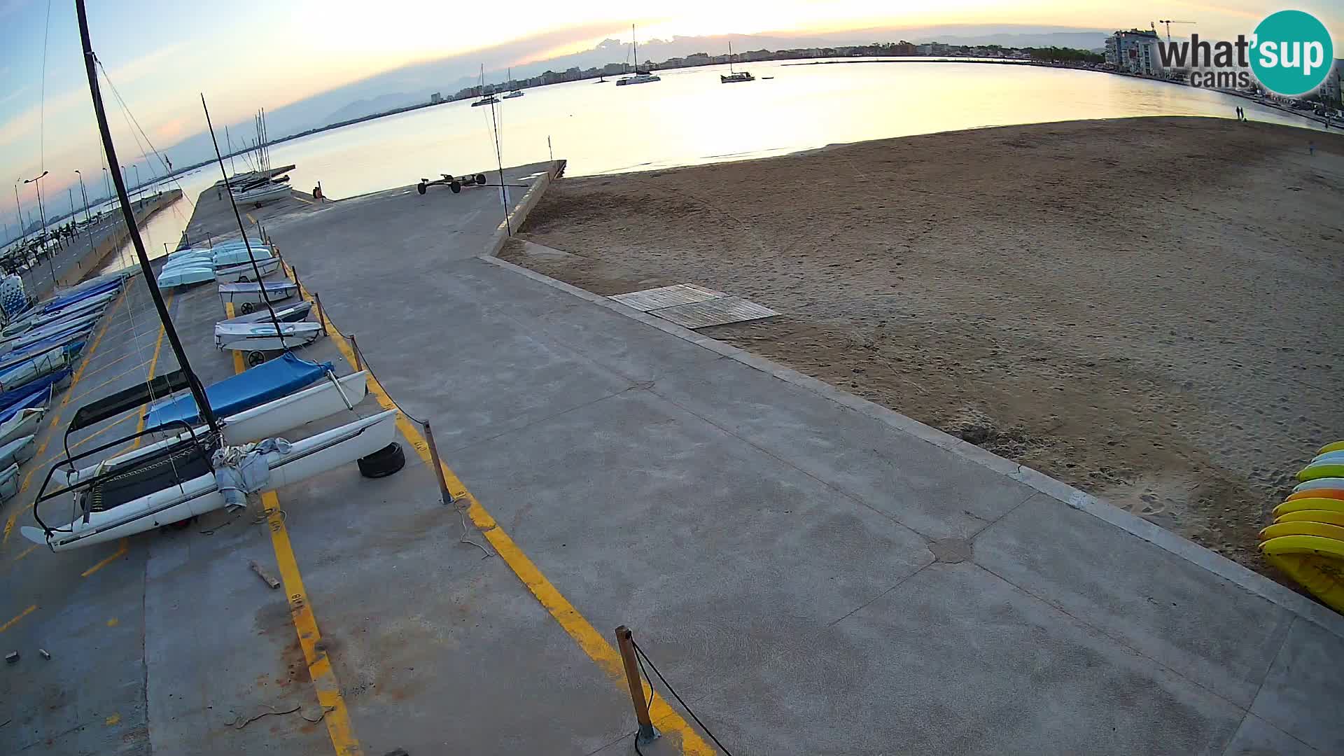 Webcam Port of Roses – Costa Brava – La Perola Beach