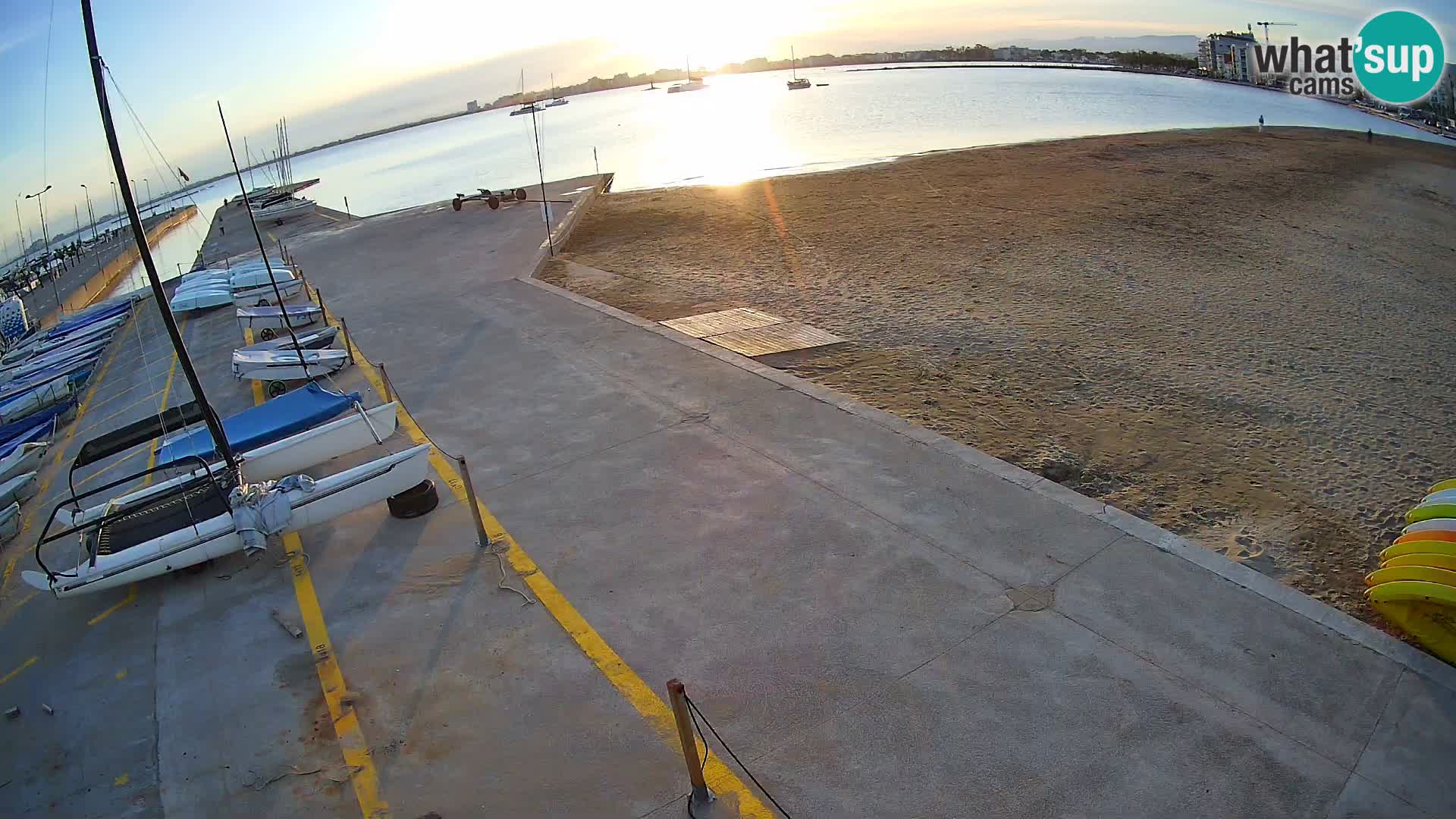 Roses webcam Port – Costa Brava – plage La Perola