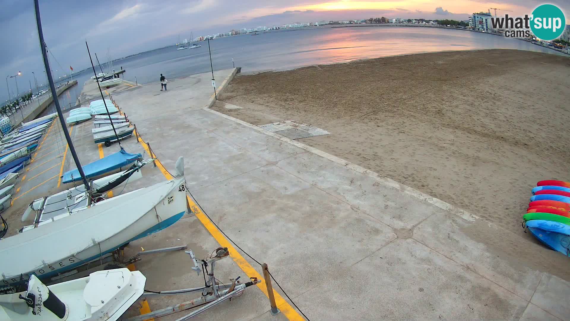 Web kamera Roses marina – Costa Brava – plaža La Perola