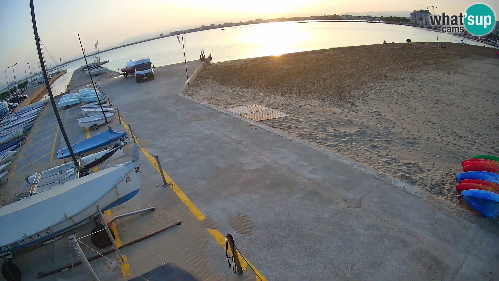 Webcam Port of Roses – Costa Brava – La Perola Beach