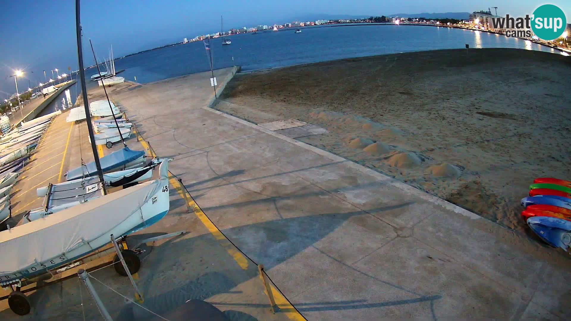 Roses webcam Port – Costa Brava – plage La Perola
