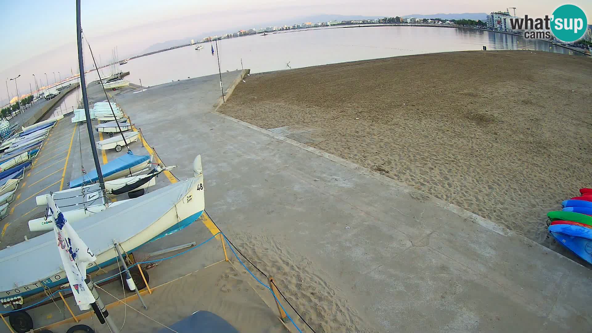 Roses webcam Port – Costa Brava – plage La Perola