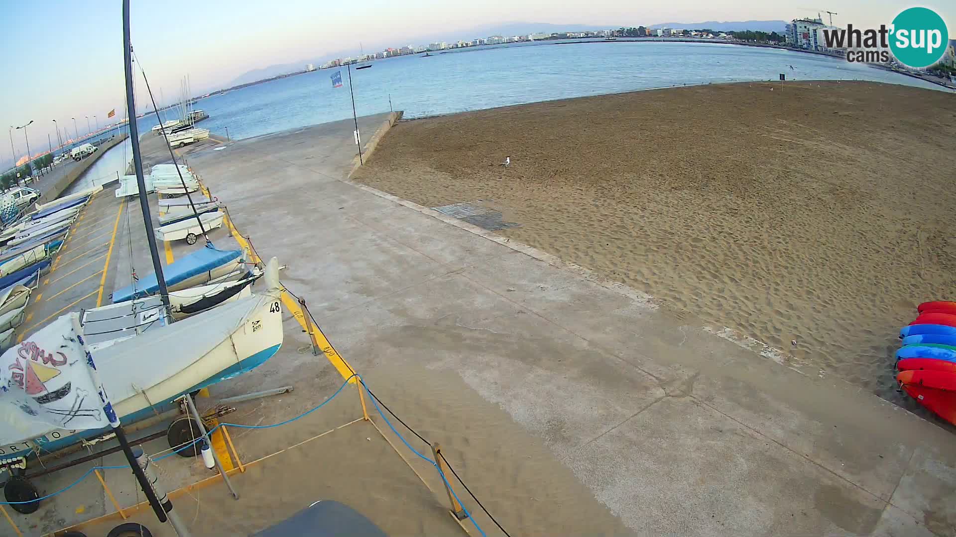 Roses webcam Port – Costa Brava – plage La Perola