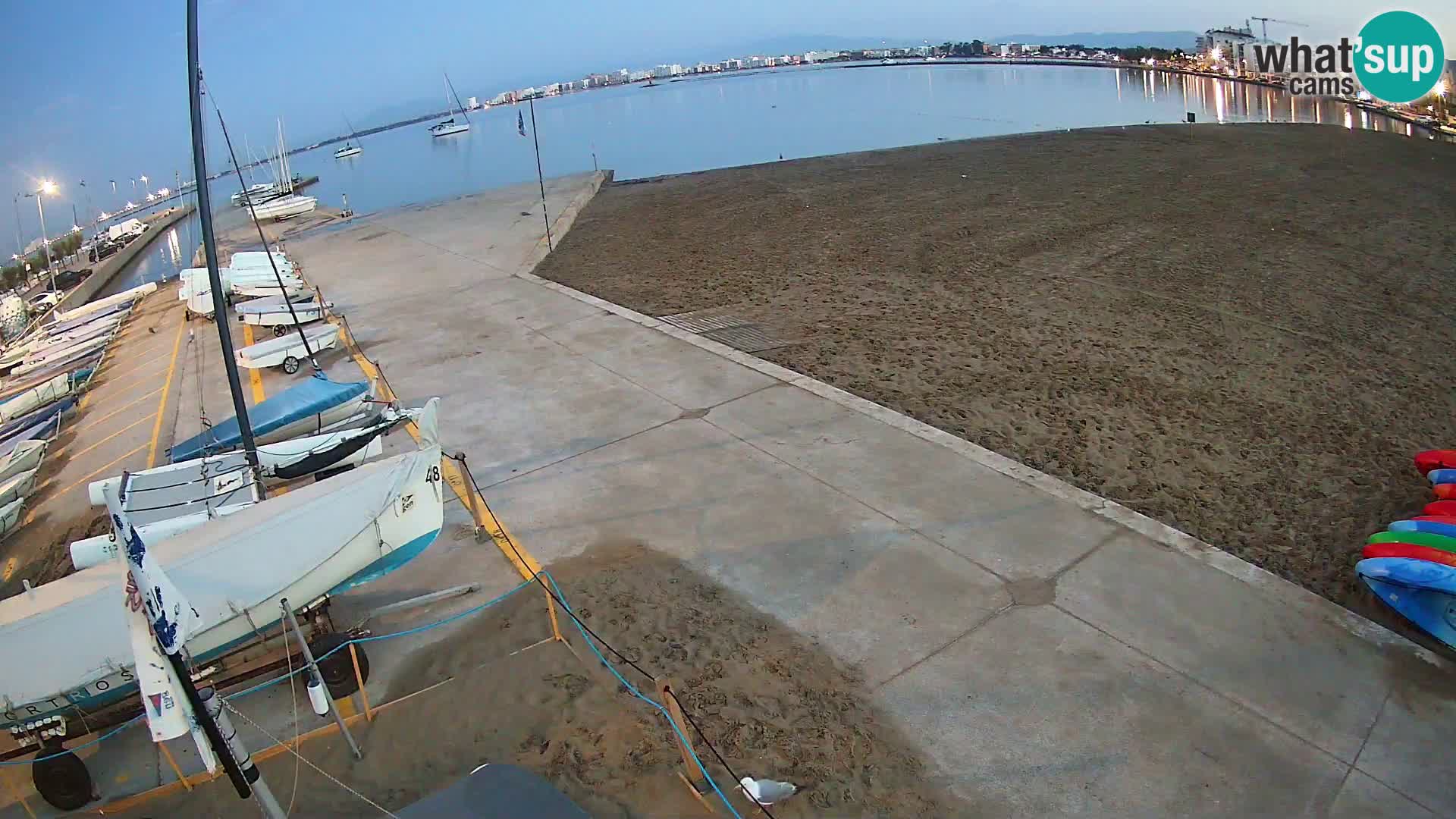Roses webcam Port – Costa Brava – plage La Perola