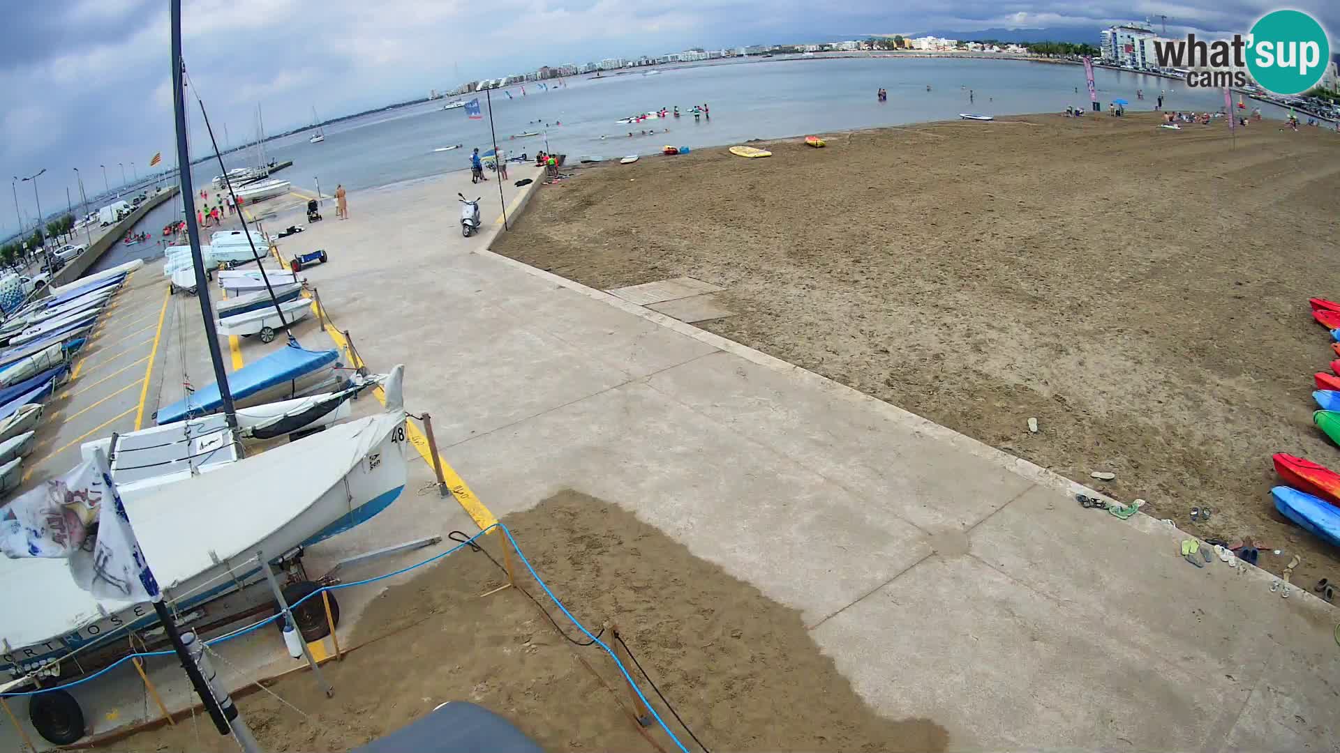 Web kamera Roses marina – Costa Brava – plaža La Perola