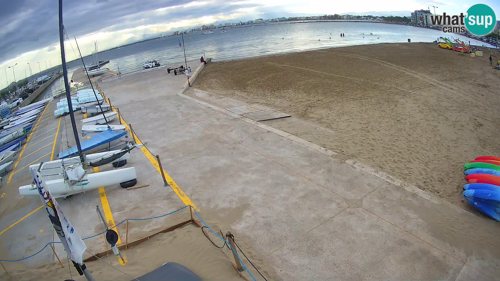 Roses webcam Port – Costa Brava – plage La Perola