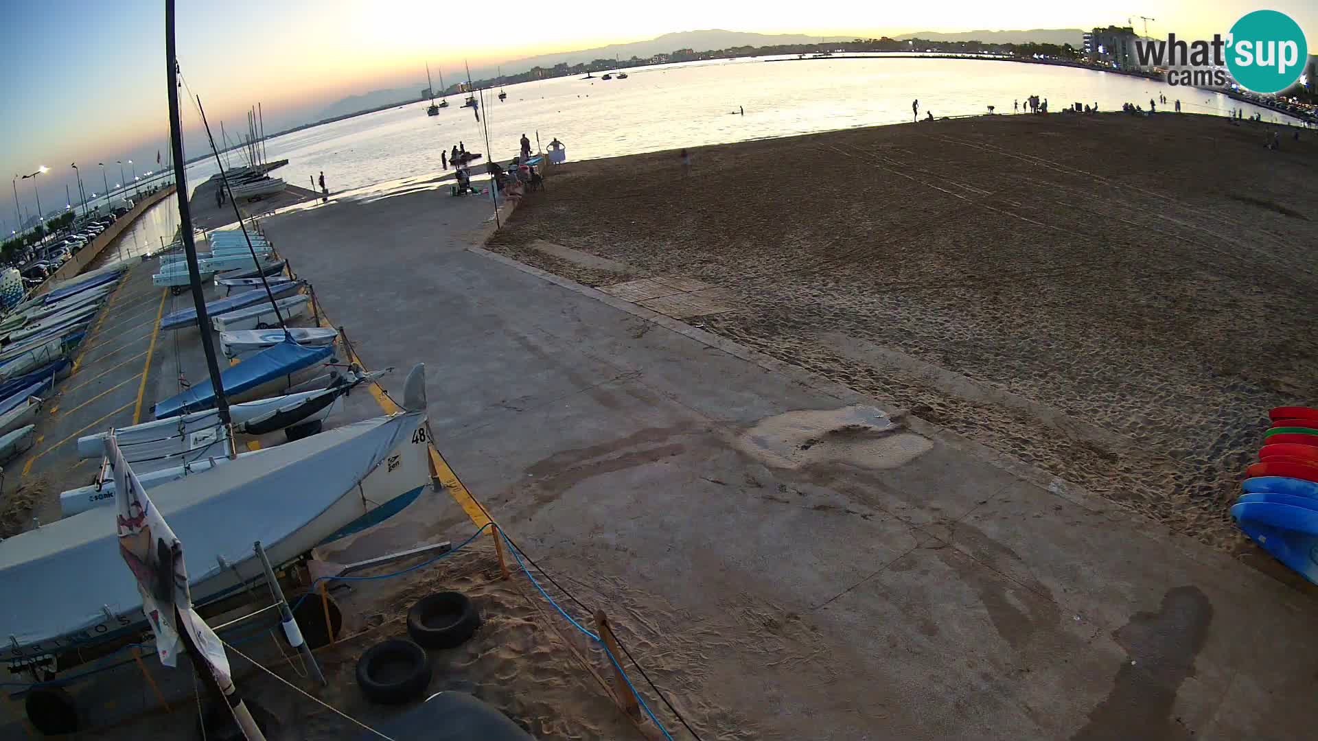 Roses webcam Port – Costa Brava – plage La Perola