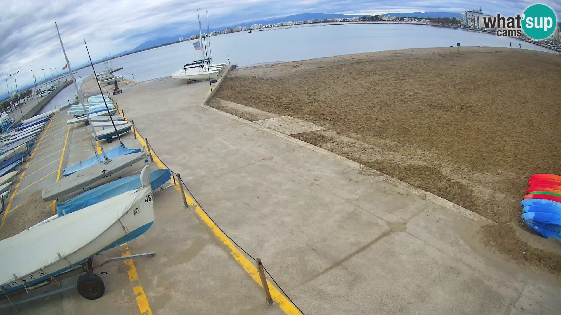 Roses webcam Port – Costa Brava – plage La Perola