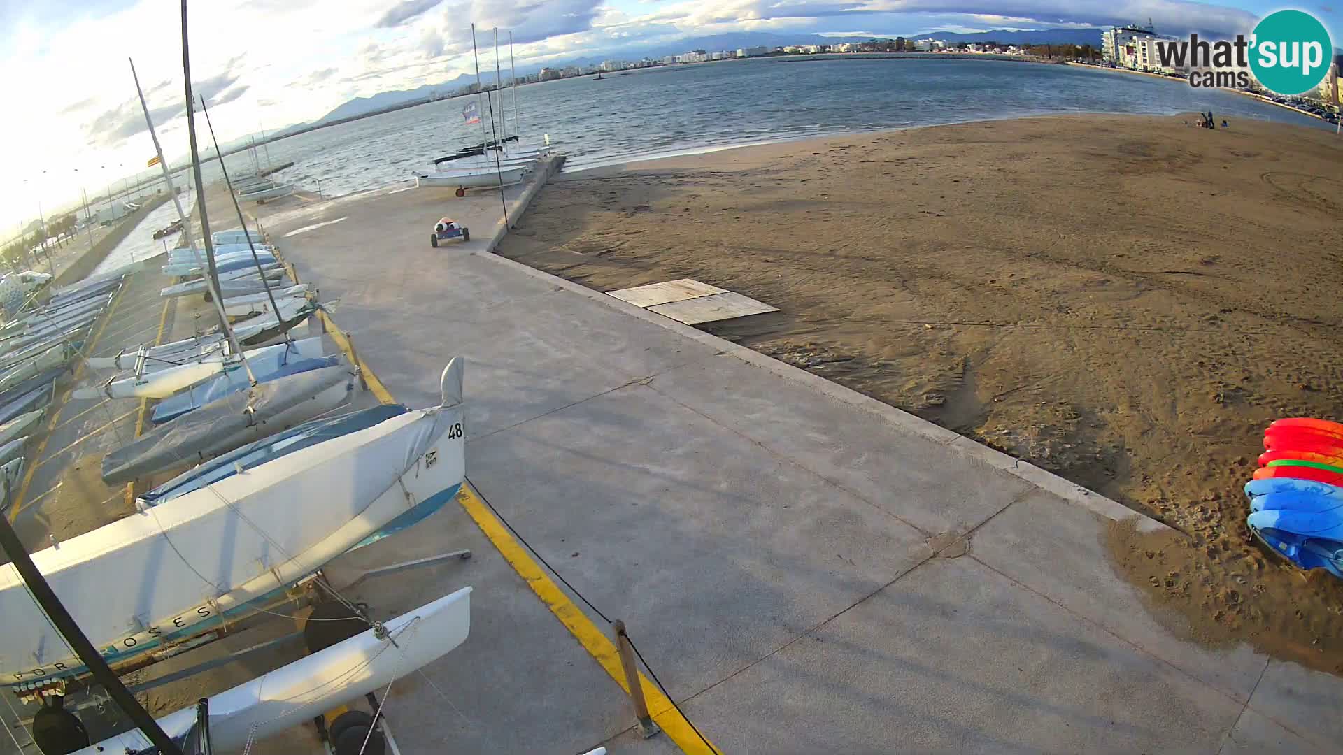 Webcam Port of Roses – Costa Brava – La Perola Beach