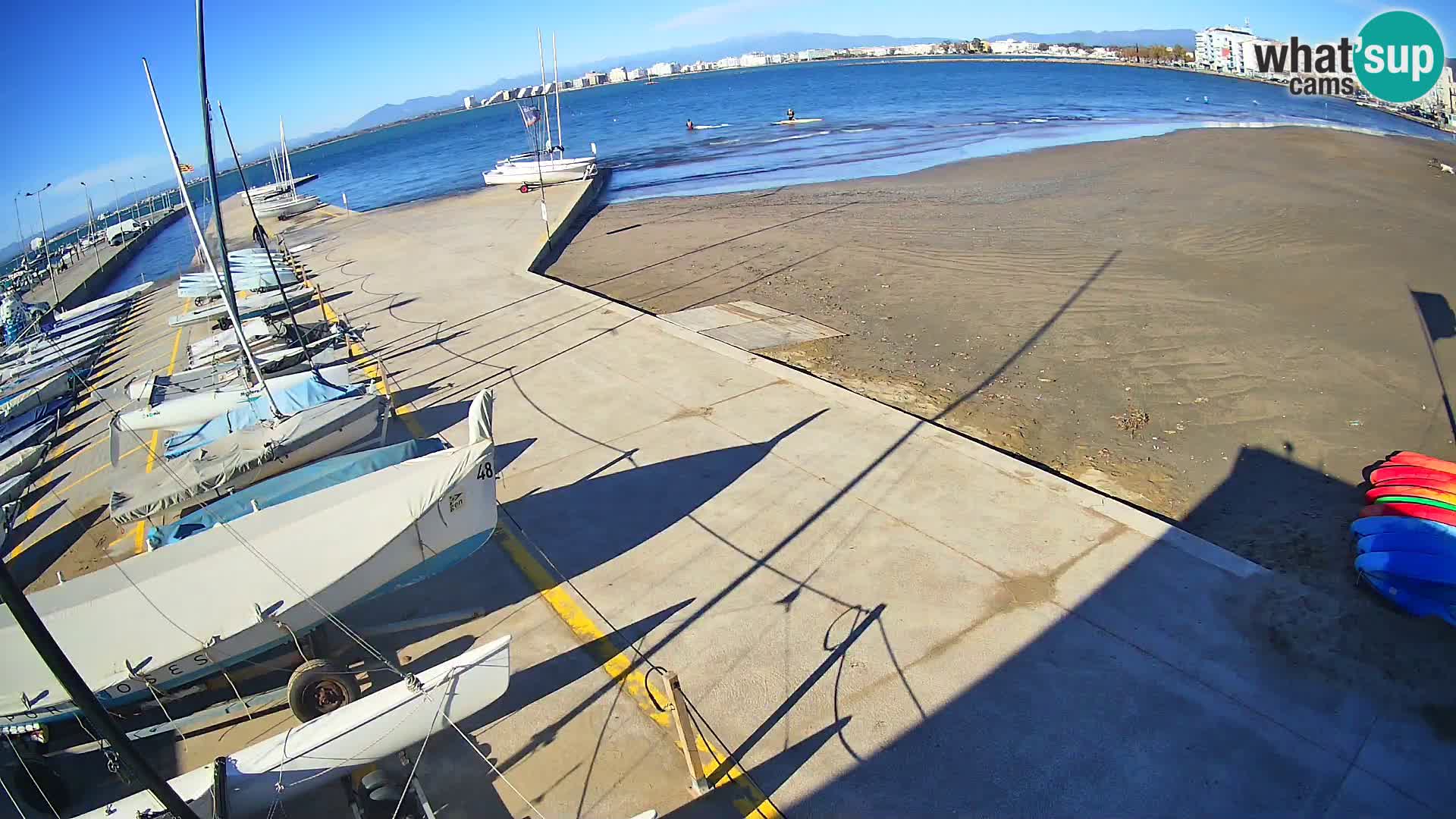 Roses webcam Port – Costa Brava – plage La Perola