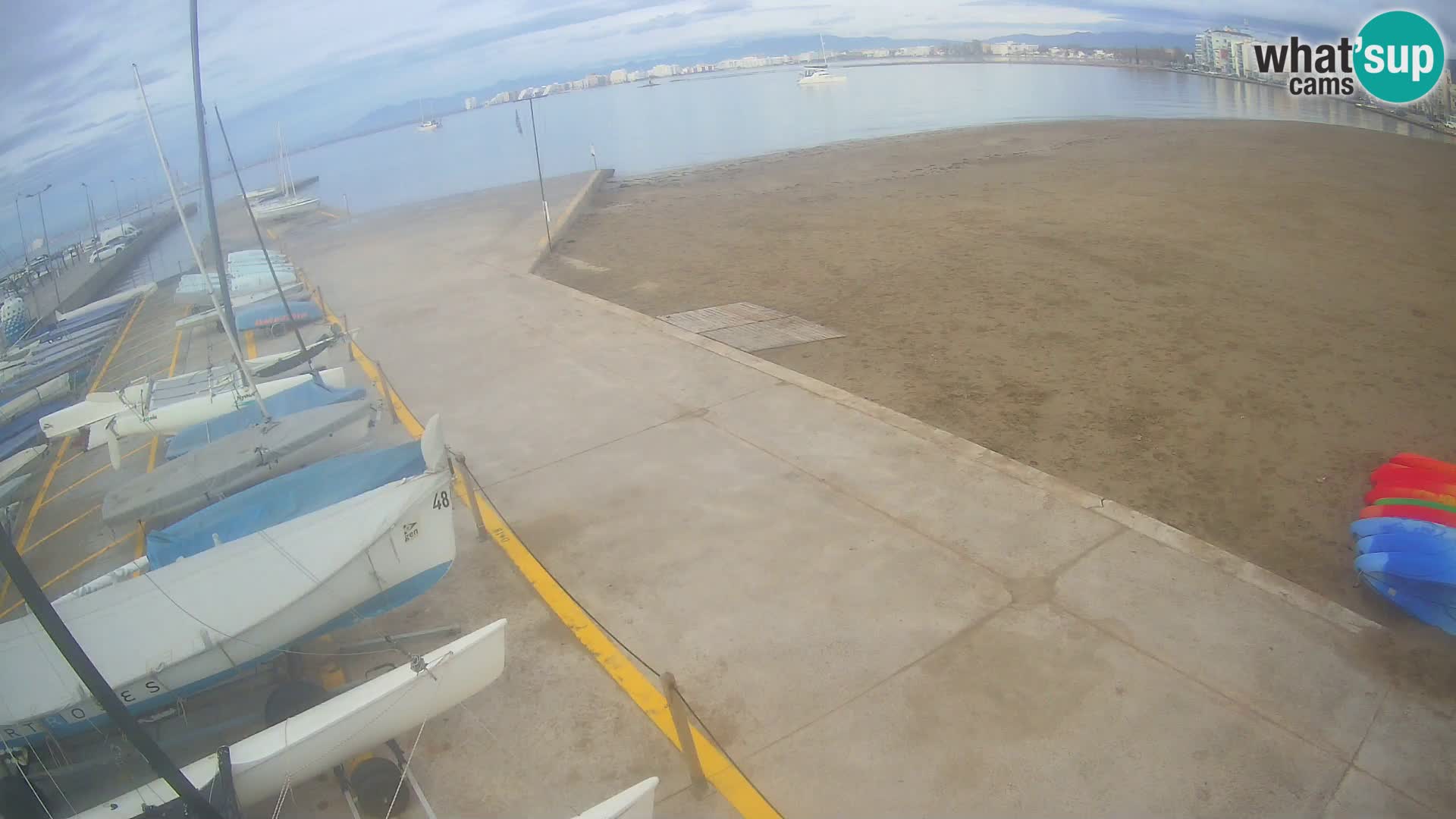 Roses webcam Port – Costa Brava – plage La Perola