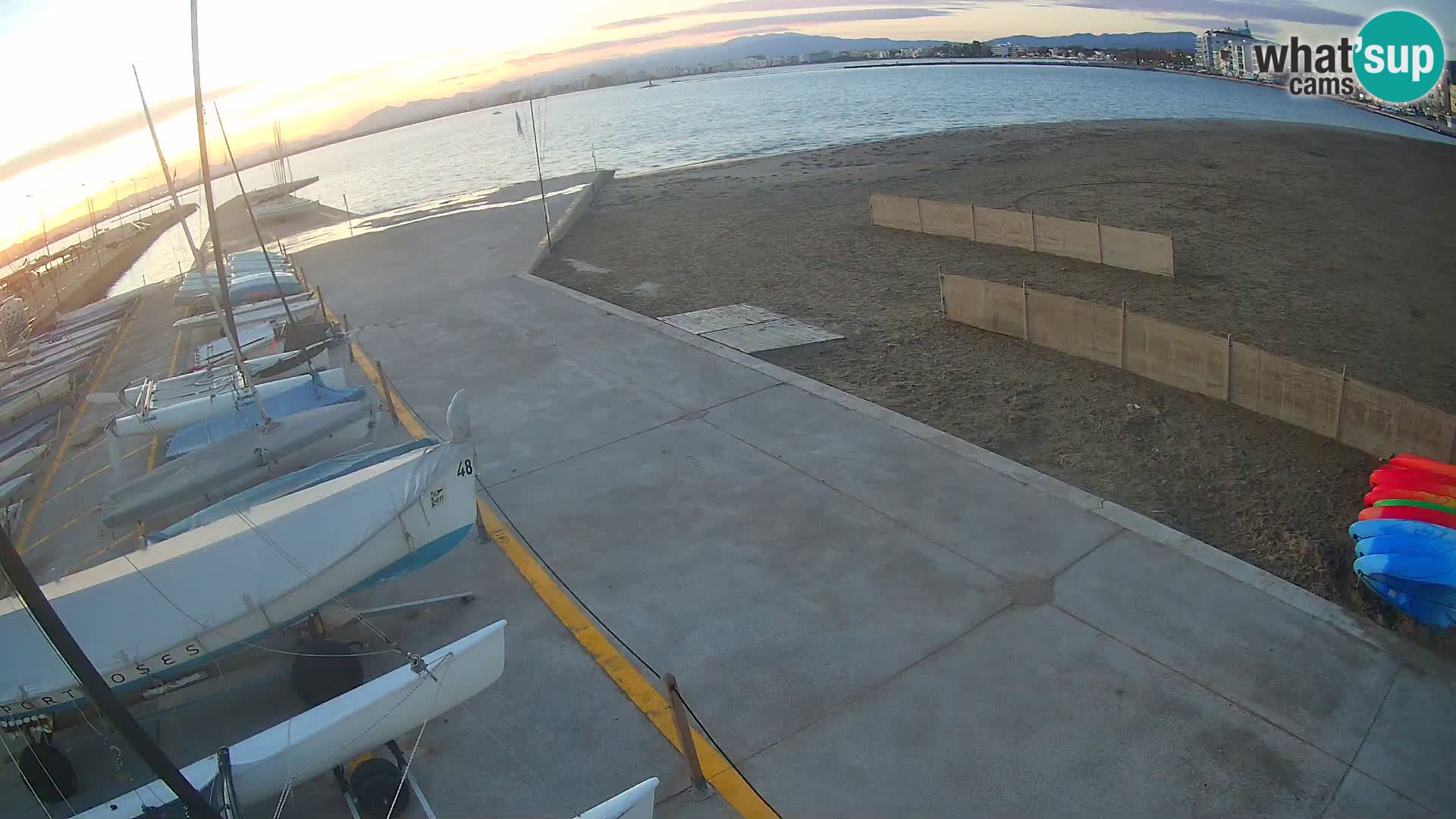 Web kamera Roses marina – Costa Brava – plaža La Perola