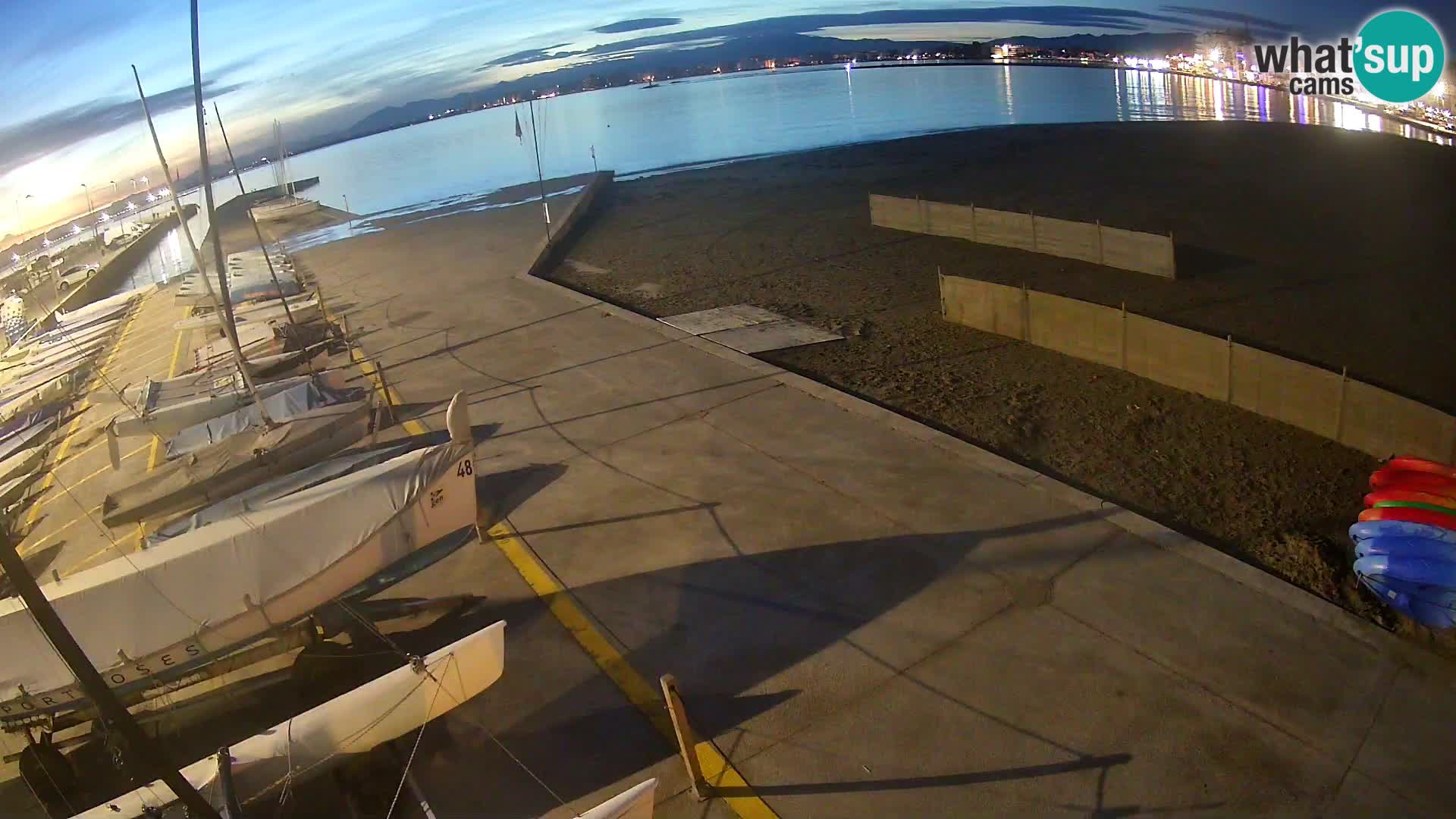 Webcam porto di Roses – Costa Brava – spiaggia La Perola