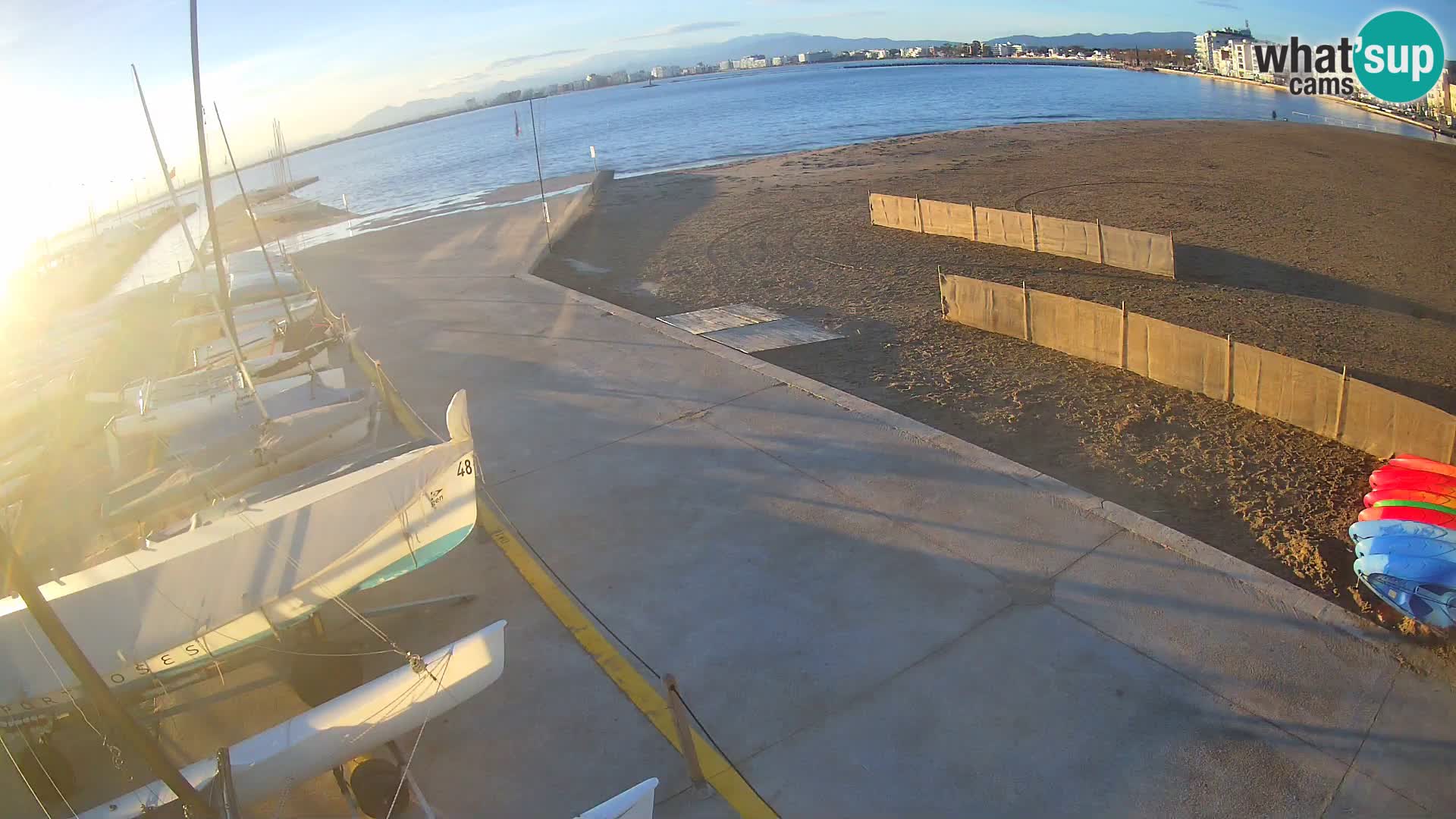 Webcam Port of Roses – Costa Brava – La Perola Beach