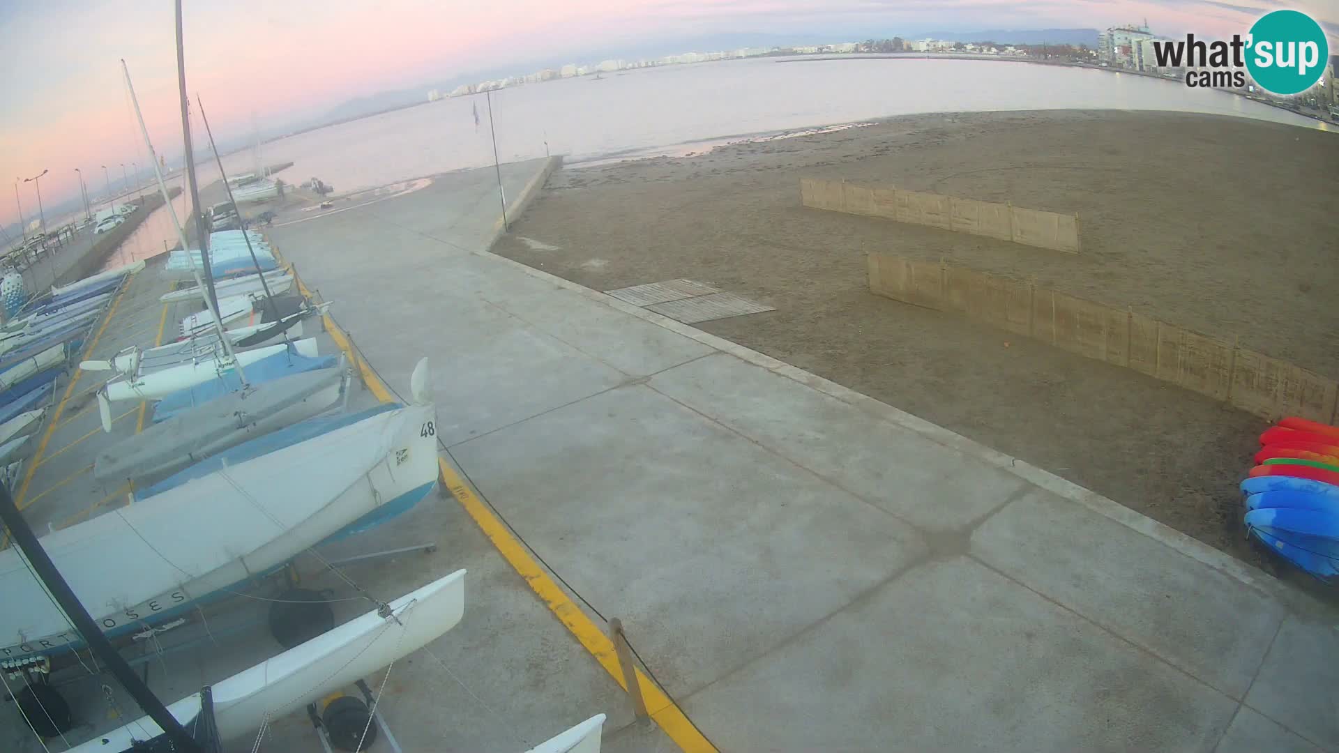 Web kamera Roses marina – Costa Brava – plaža La Perola