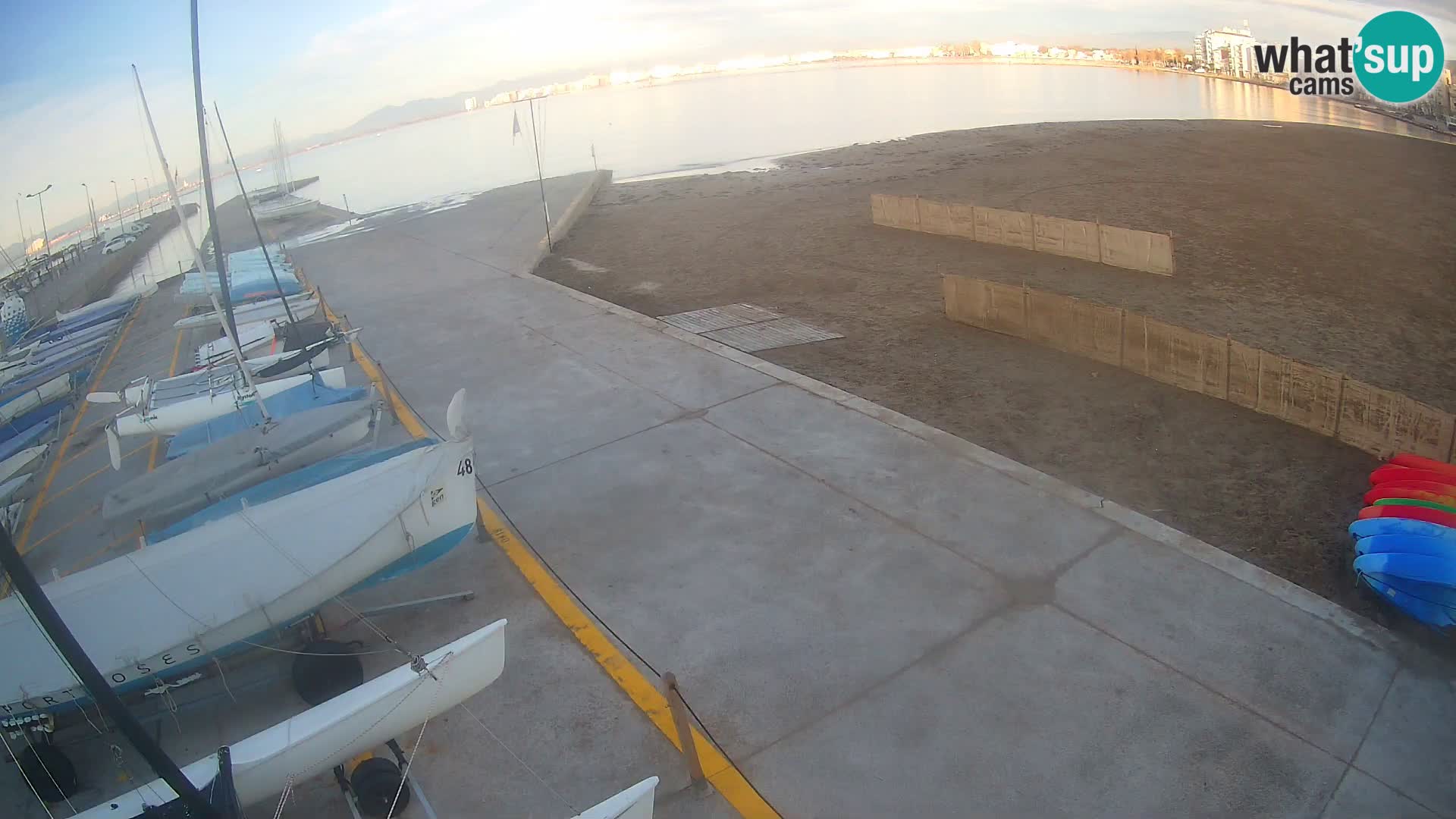 Roses webcam Port – Costa Brava – plage La Perola