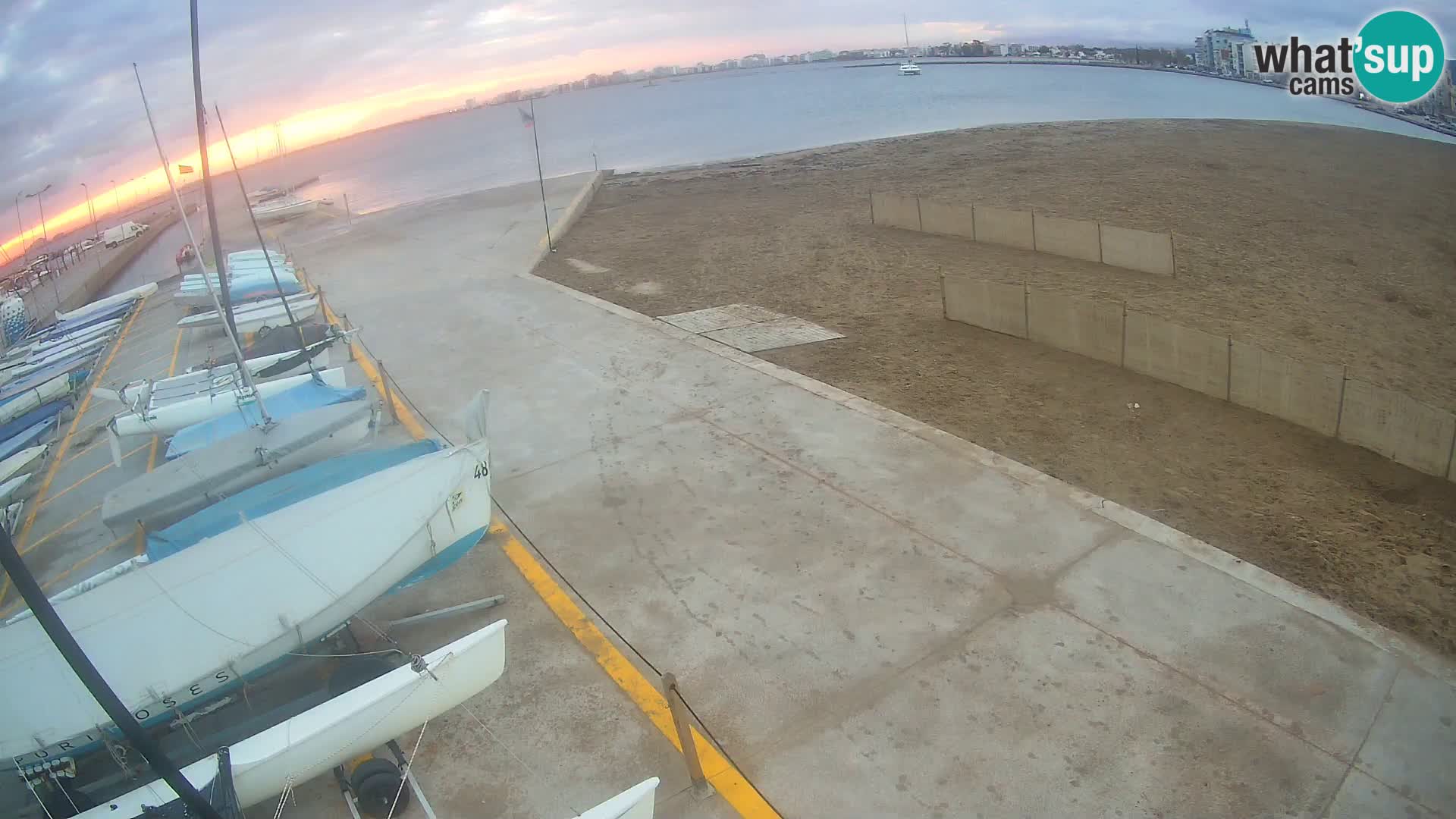 Webcam Port of Roses – Costa Brava – La Perola Beach