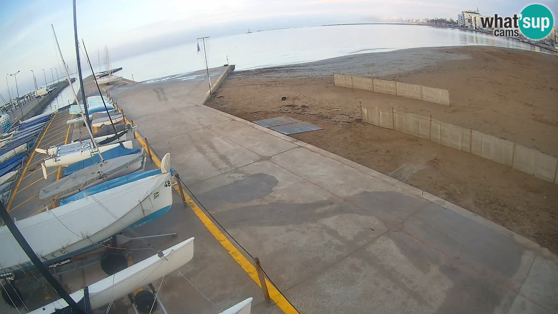 Roses webcam Port – Costa Brava – plage La Perola