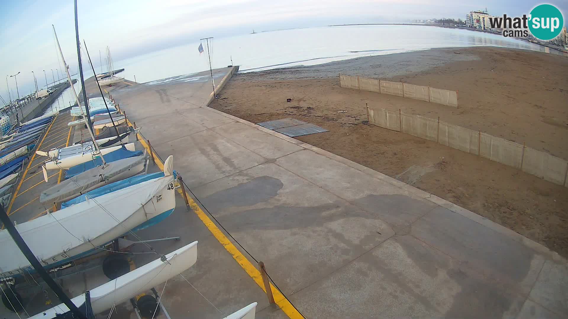 Webcam Port of Roses – Costa Brava – La Perola Beach