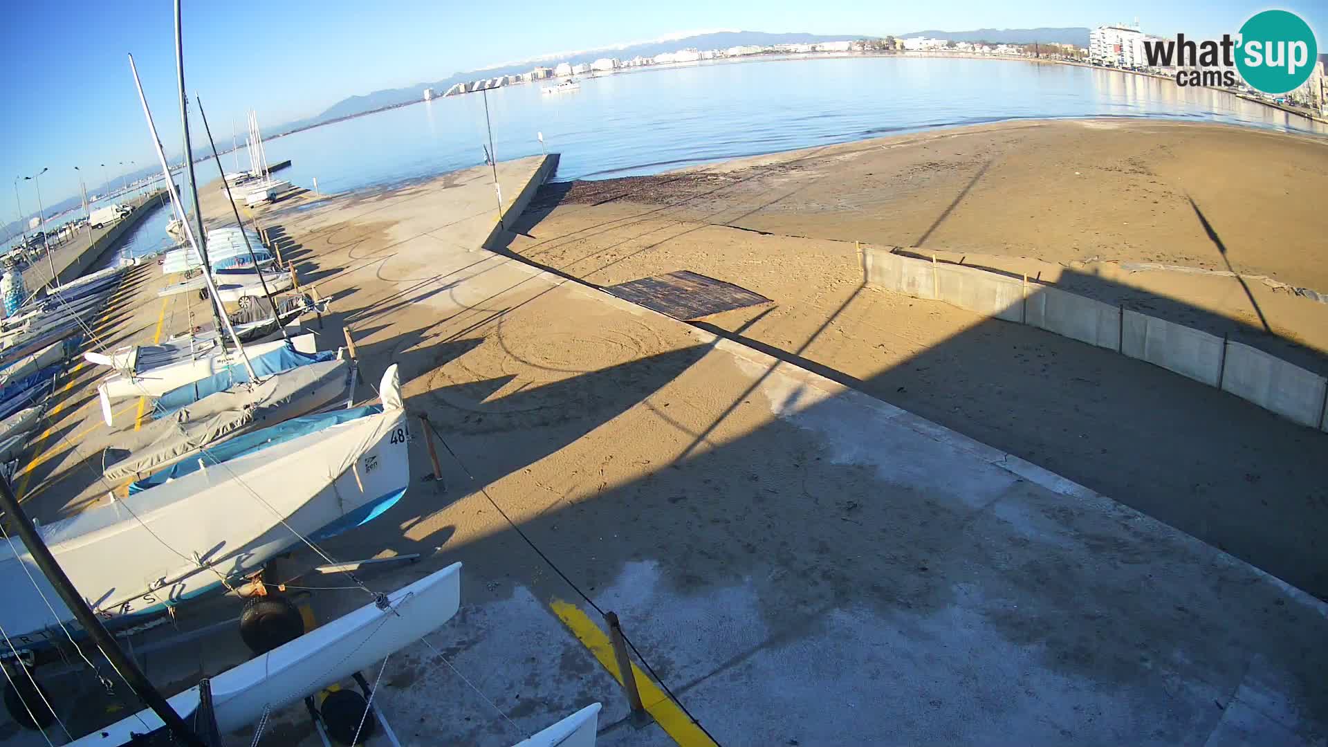 Roses webcam Port – Costa Brava – plage La Perola
