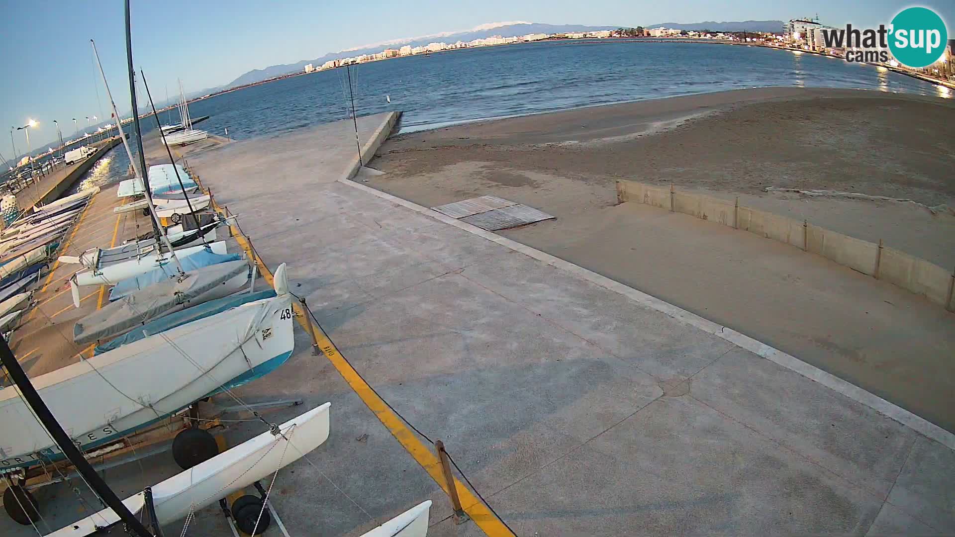 Roses webcam Port – Costa Brava – plage La Perola