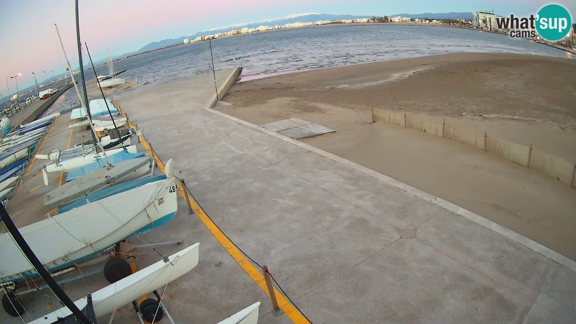 Webcam porto di Roses – Costa Brava – spiaggia La Perola