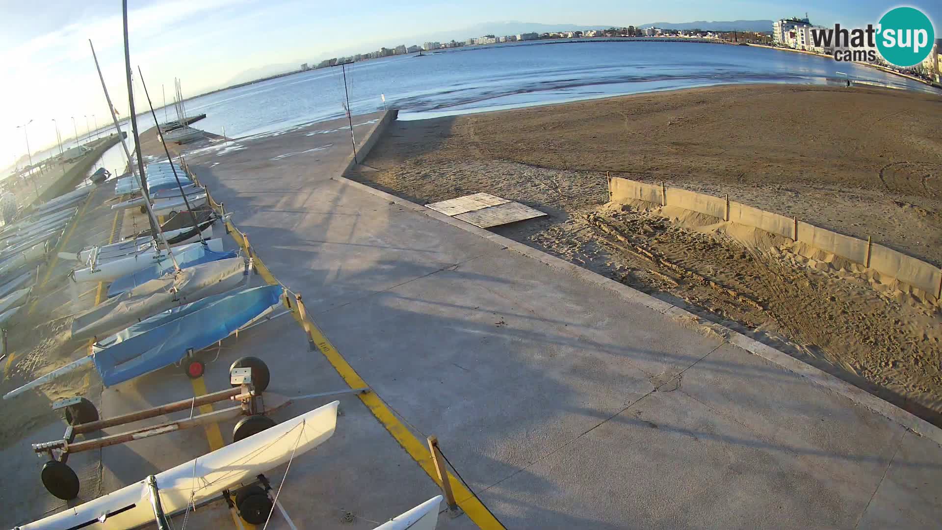 Roses webcam Port – Costa Brava – plage La Perola