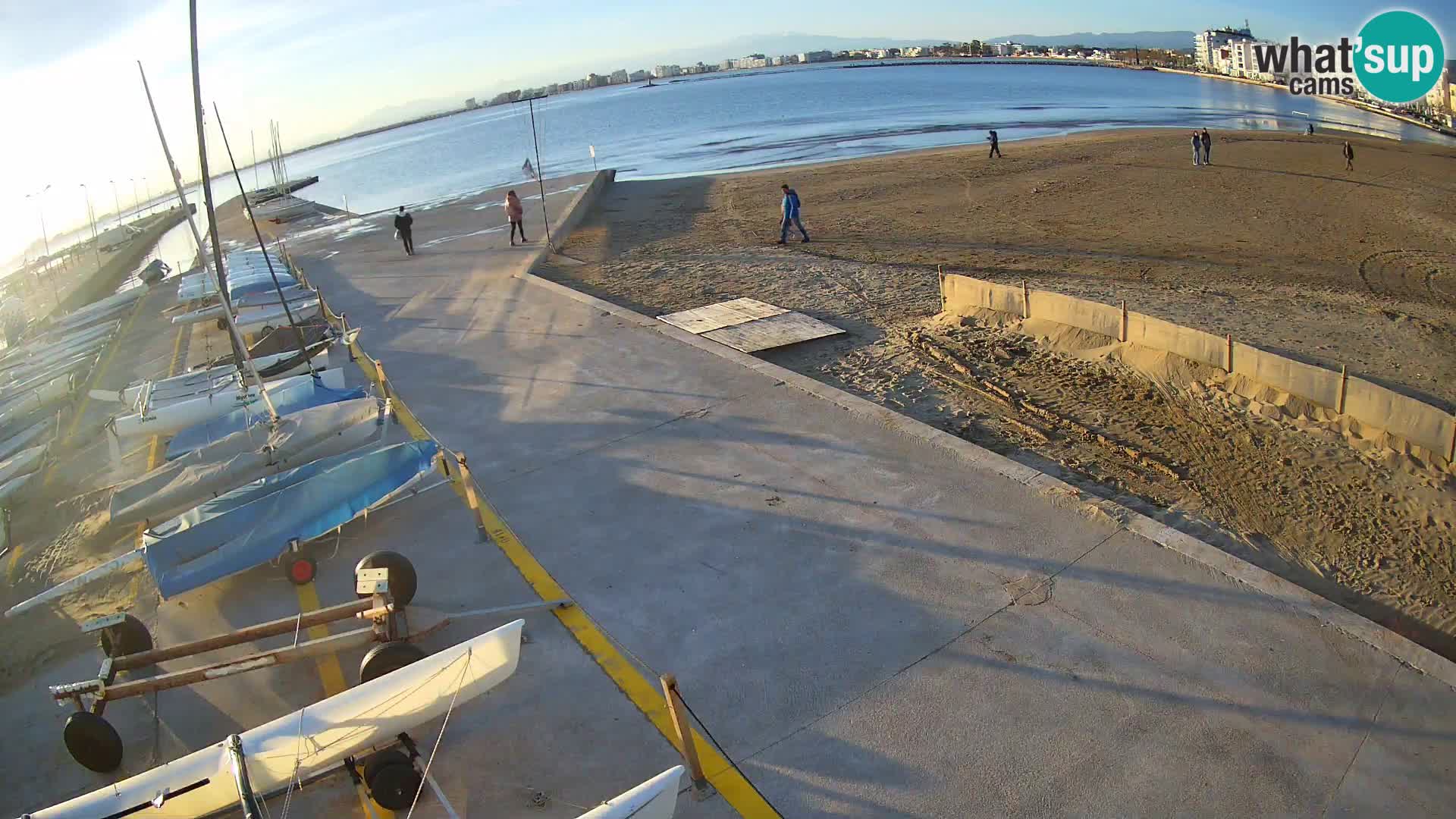 Roses webcam Port – Costa Brava – plage La Perola