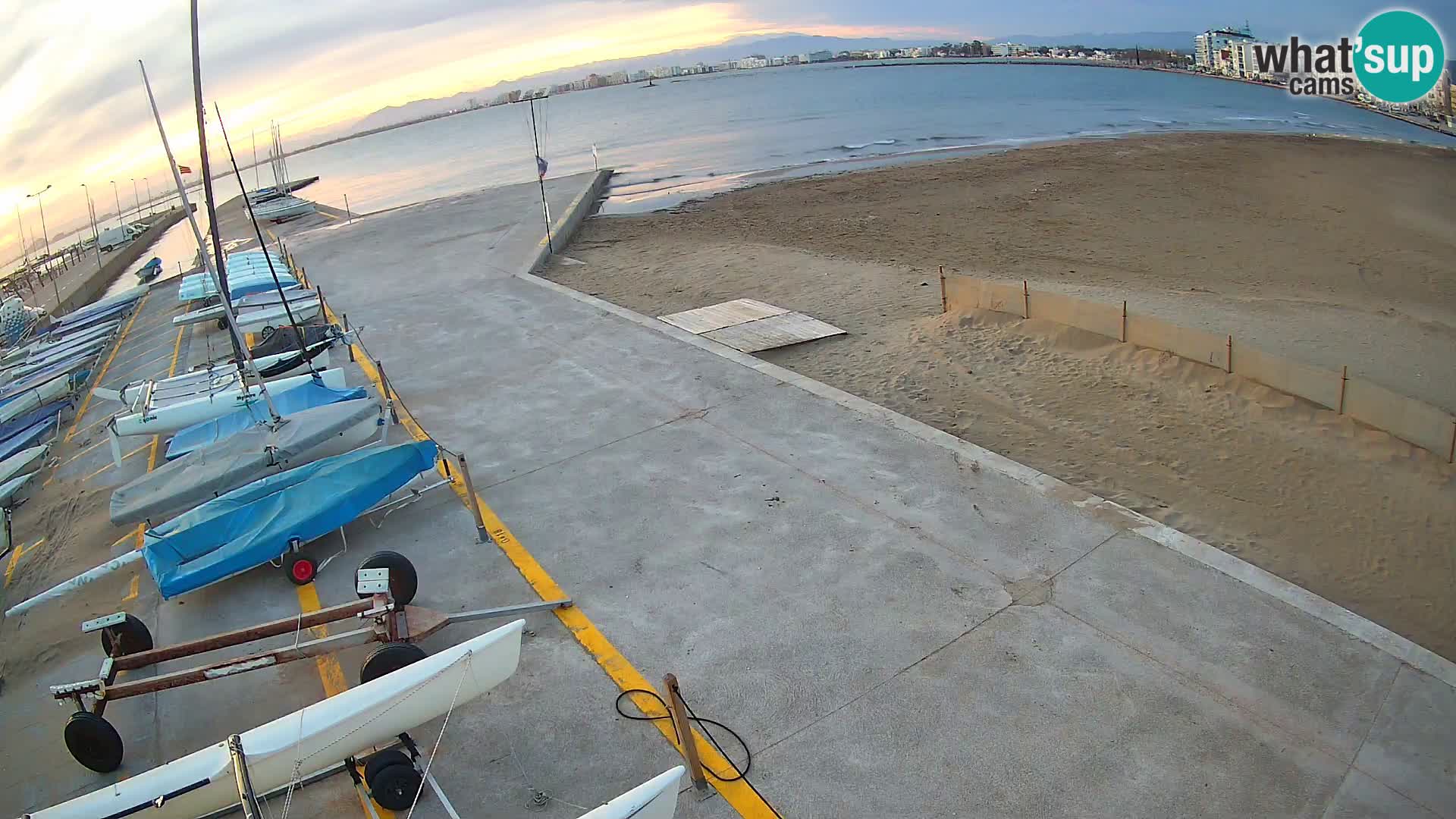 Webcam porto di Roses – Costa Brava – spiaggia La Perola