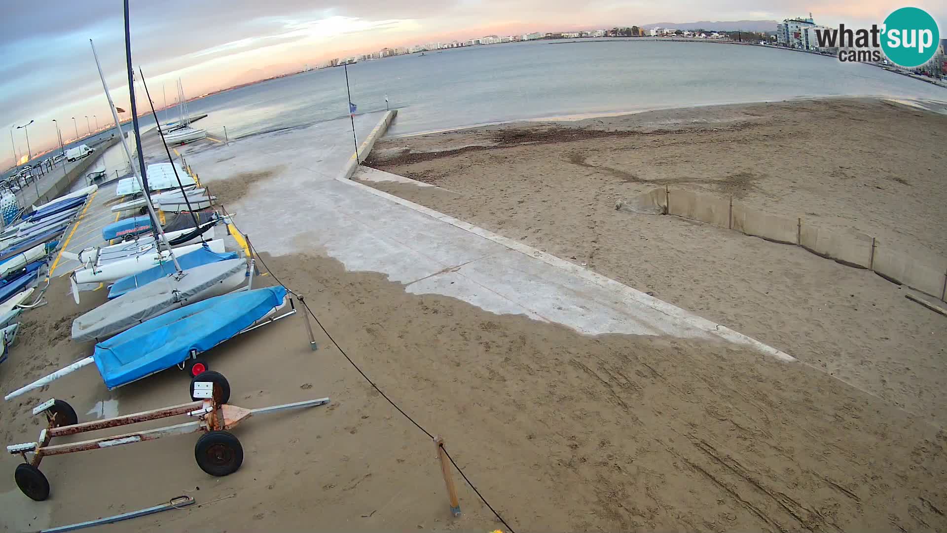 Webcam Port of Roses – Costa Brava – La Perola Beach