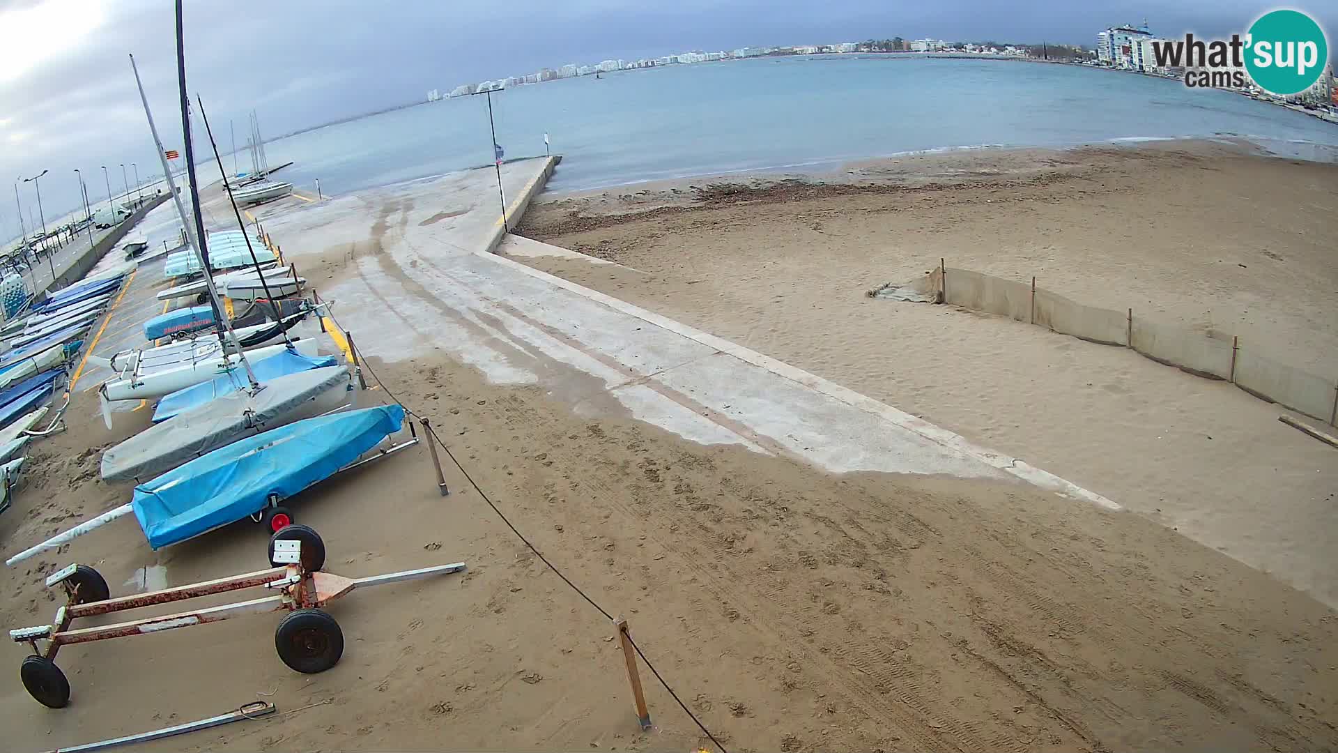 Roses webcam Port – Costa Brava – plage La Perola