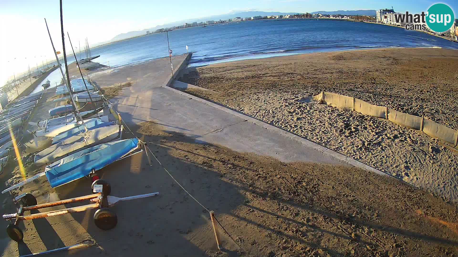 Roses webcam Port – Costa Brava – plage La Perola