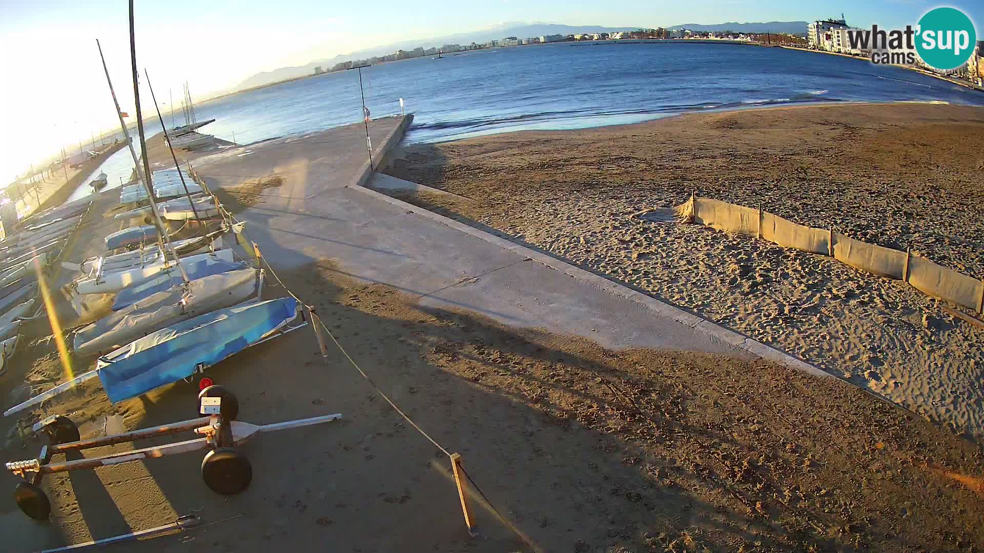 Webcam Port of Roses – Costa Brava – La Perola Beach