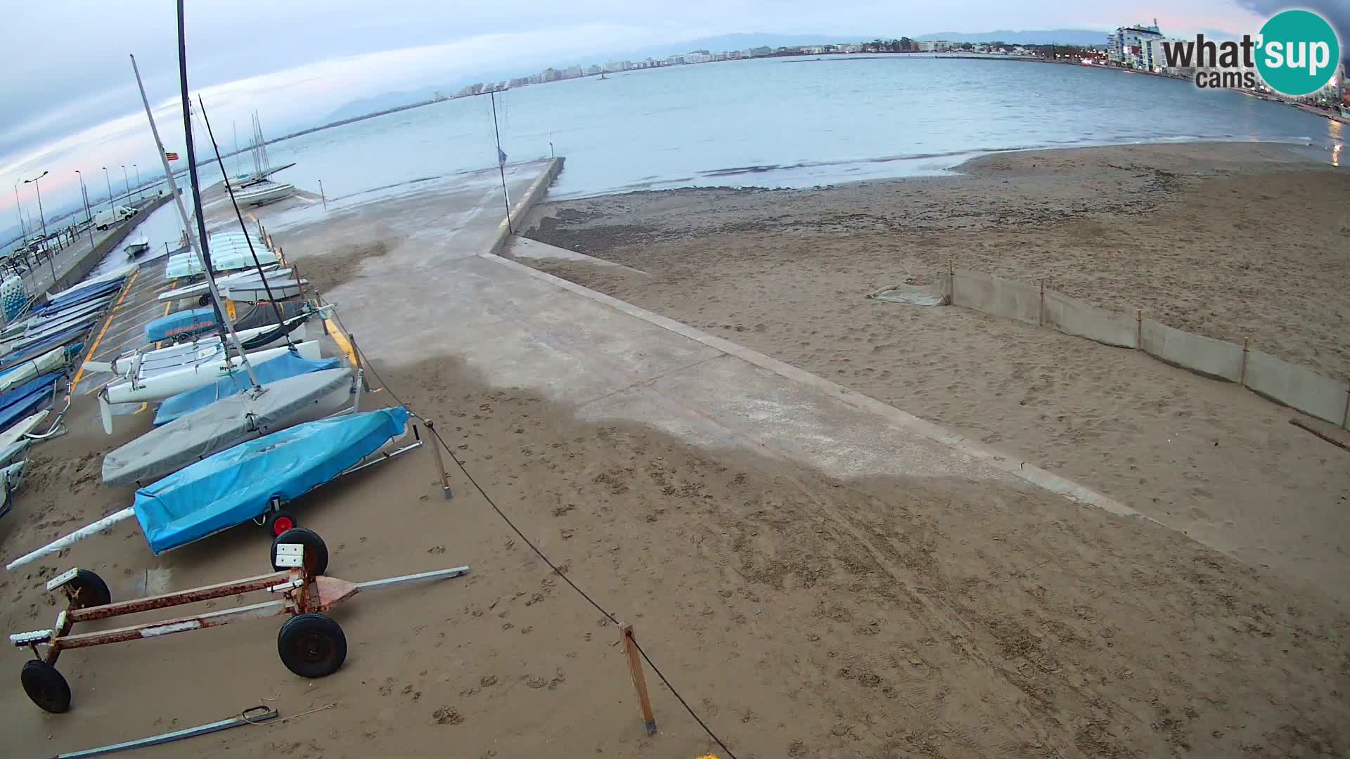 Webcam Port of Roses – Costa Brava – La Perola Beach
