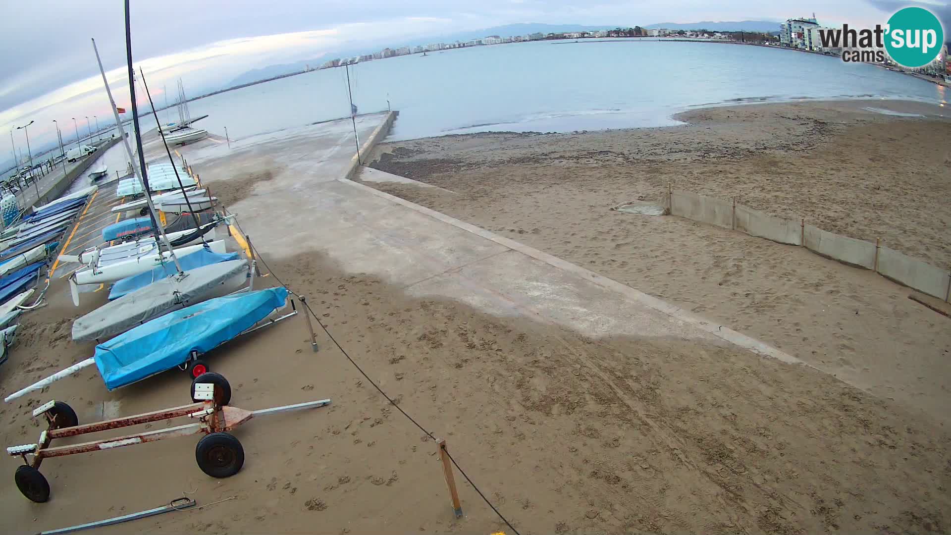 Webcam porto di Roses – Costa Brava – spiaggia La Perola