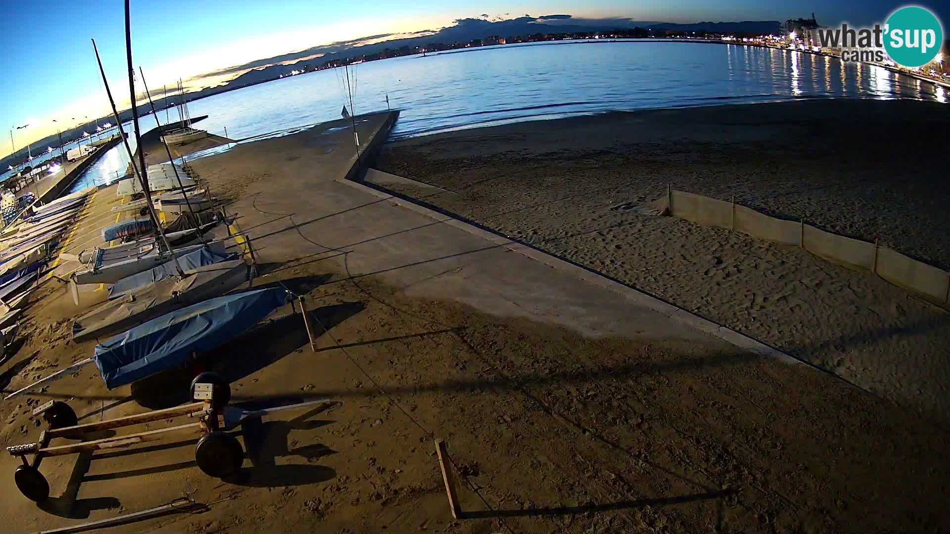 Webcam Port of Roses – Costa Brava – La Perola Beach