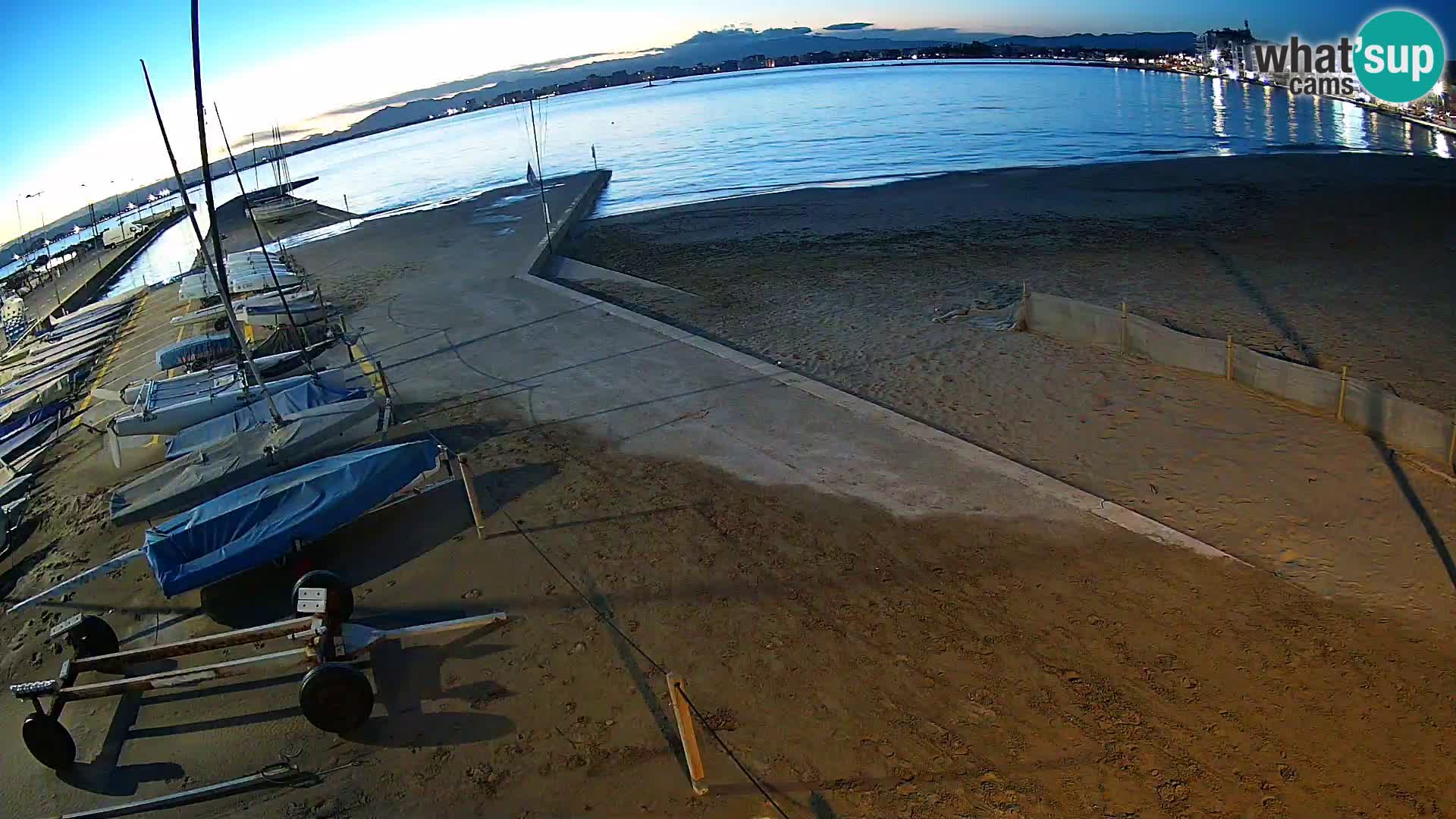 Webcam Port of Roses – Costa Brava – La Perola Beach