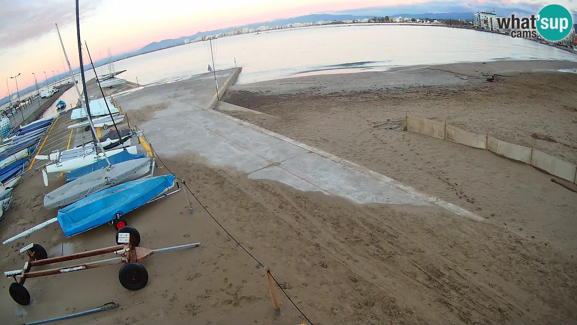 Webcam Port of Roses – Costa Brava – La Perola Beach