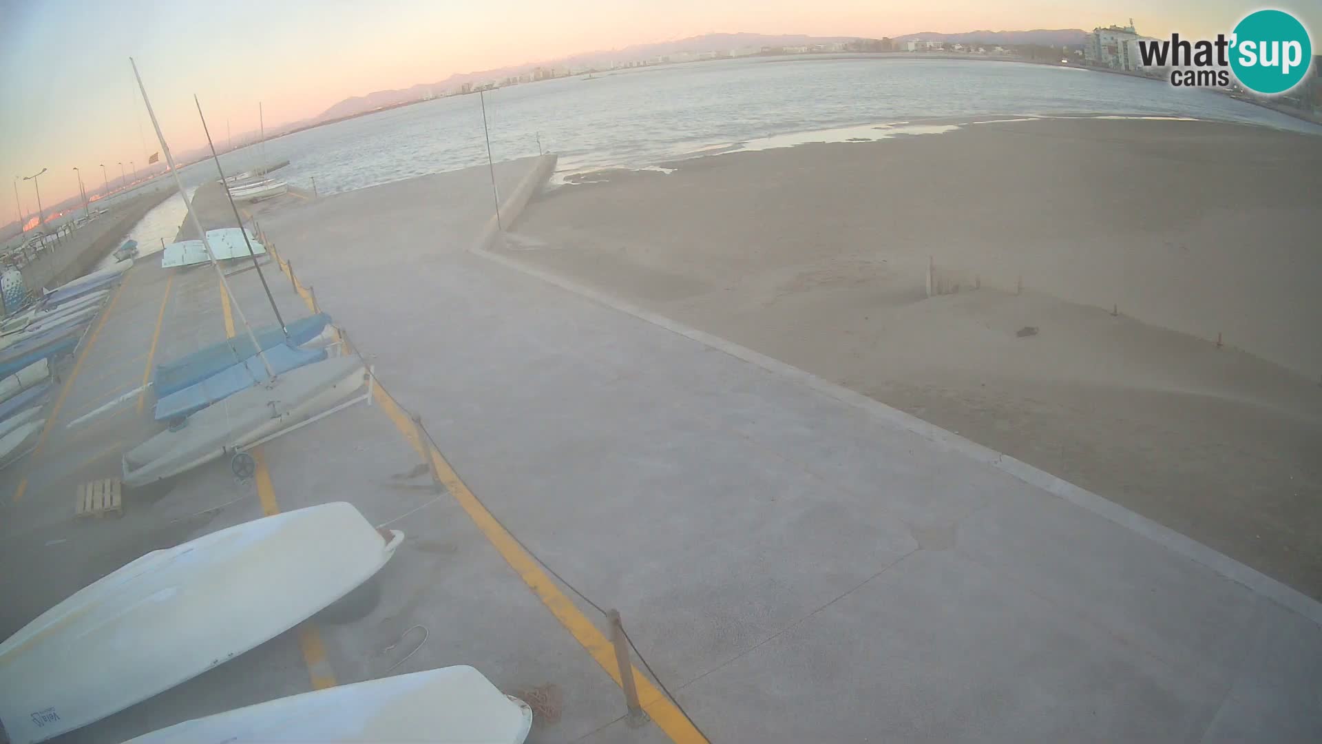 Roses webcam Port – Costa Brava – plage La Perola