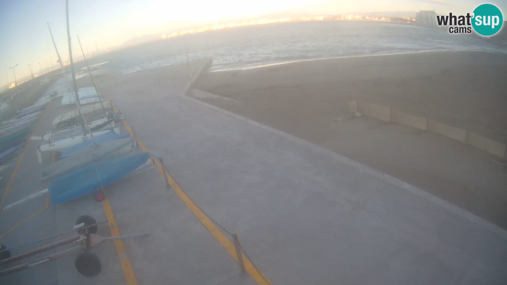 Roses webcam Port – Costa Brava – plage La Perola