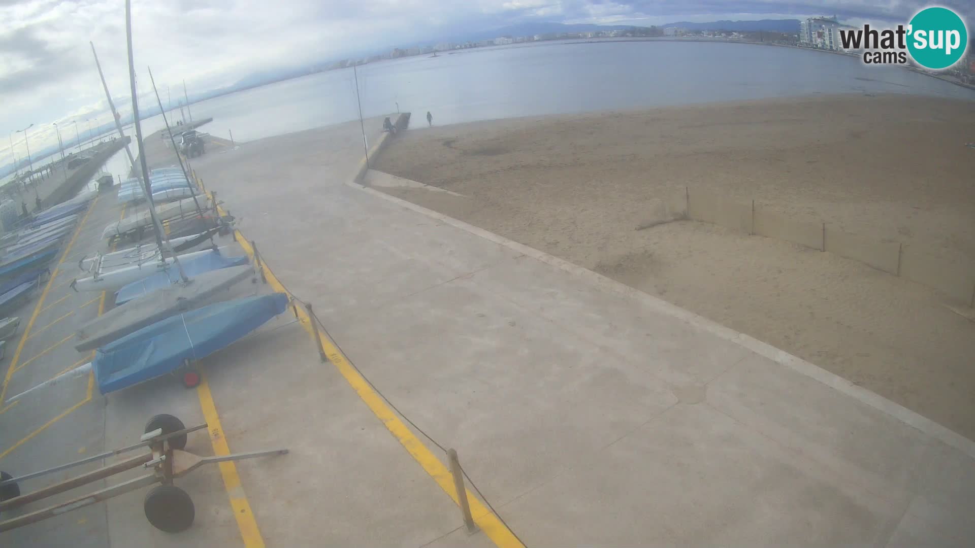 Roses webcam Port – Costa Brava – plage La Perola