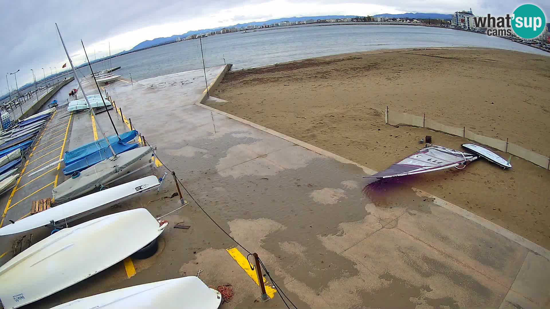 Webcam Port of Roses – Costa Brava – La Perola Beach