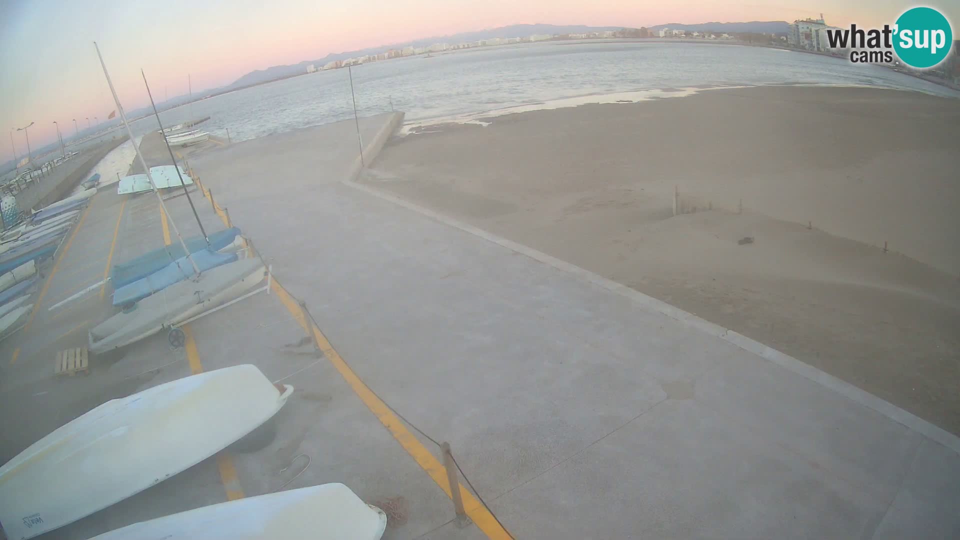Roses webcam Port – Costa Brava – plage La Perola