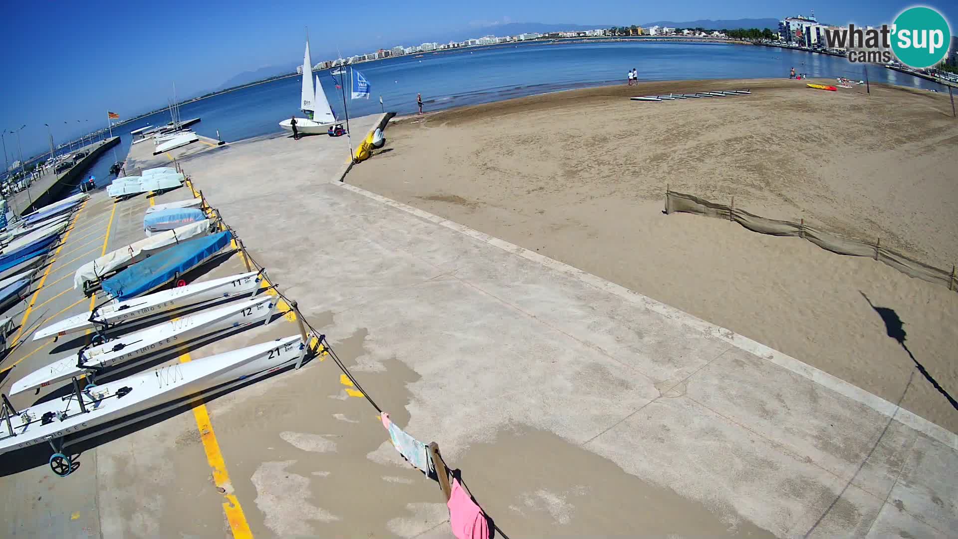 Roses webcam Port – Costa Brava – plage La Perola