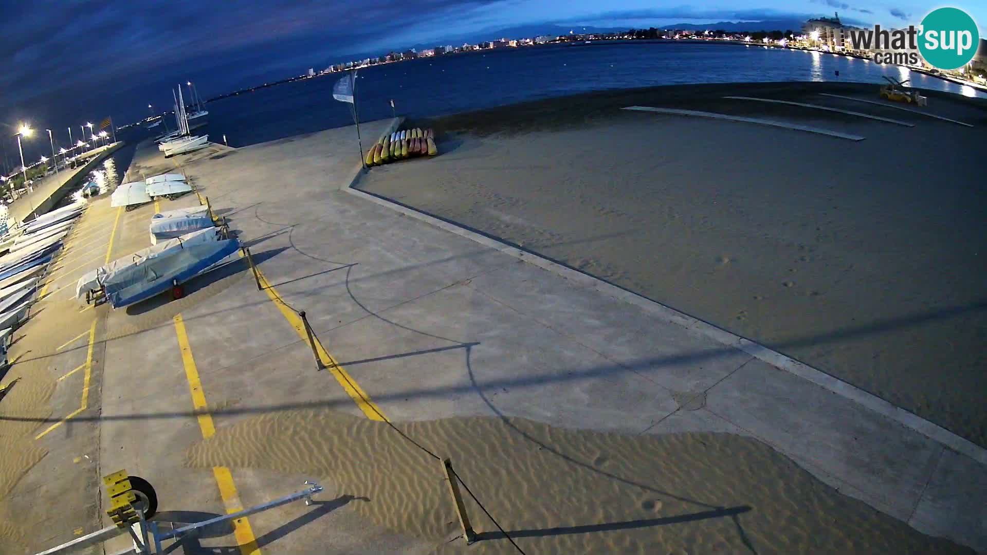 Roses webcam Port – Costa Brava – plage La Perola