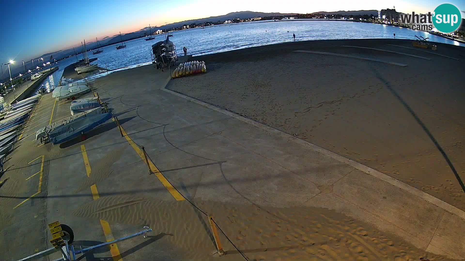 Roses webcam Port – Costa Brava – plage La Perola