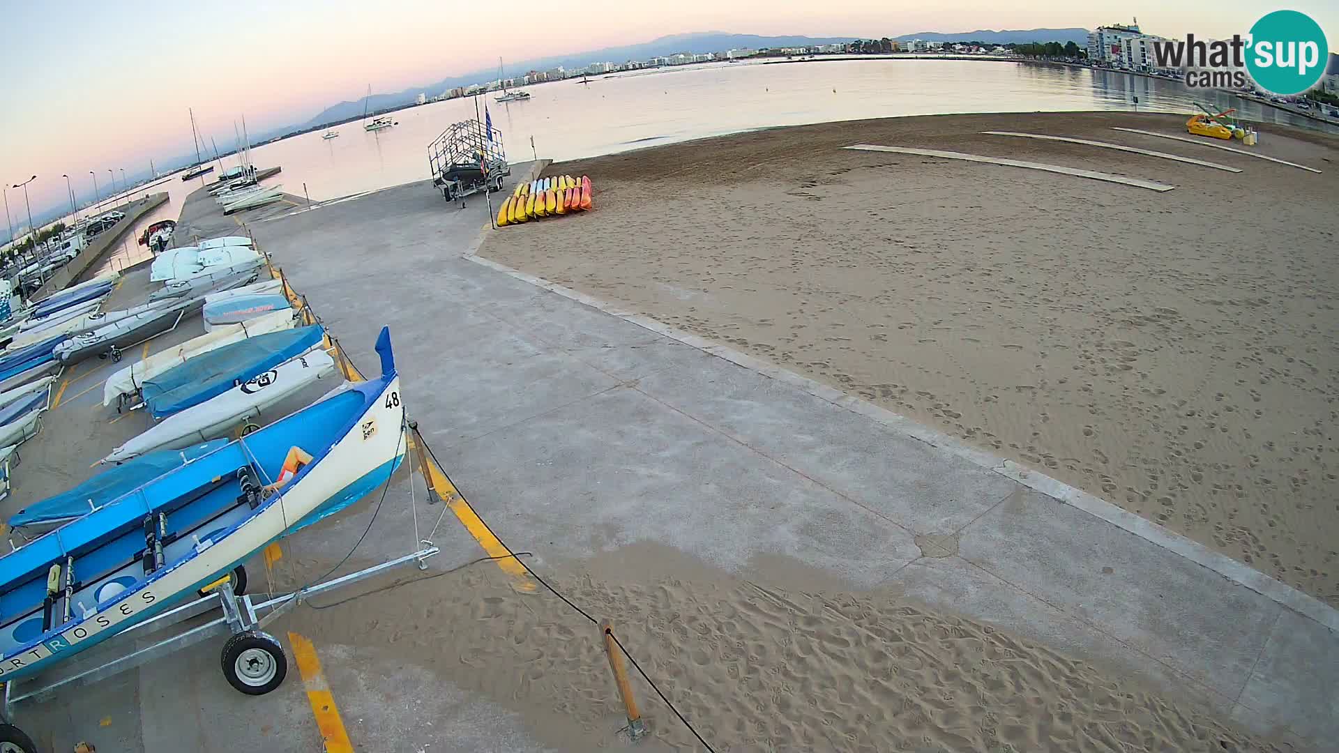 Webcam Port of Roses – Costa Brava – La Perola Beach