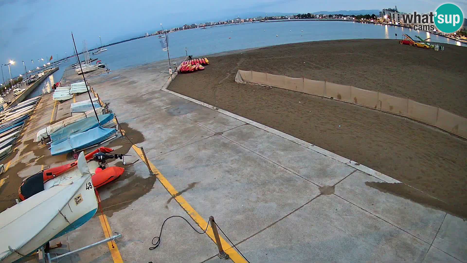 Roses webcam Port – Costa Brava – plage La Perola